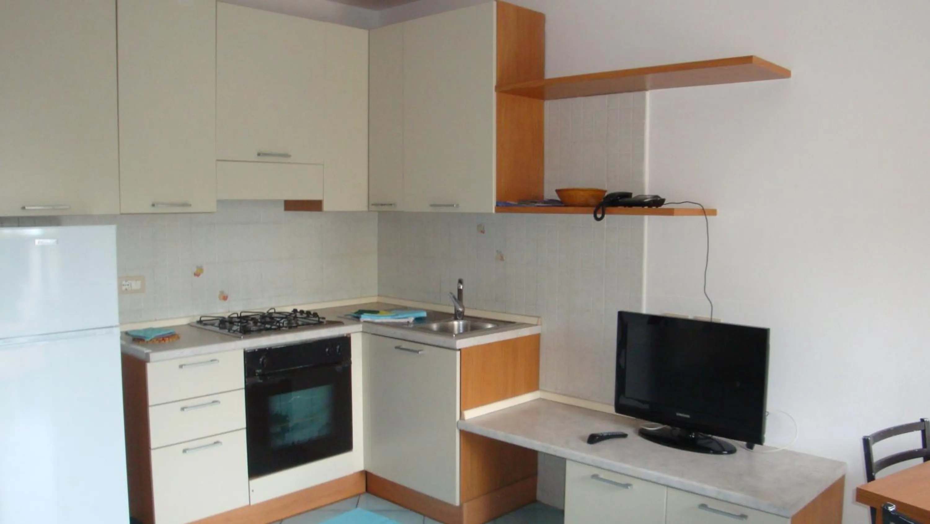 Kitchen or kitchenette in Ischia Uno Residence