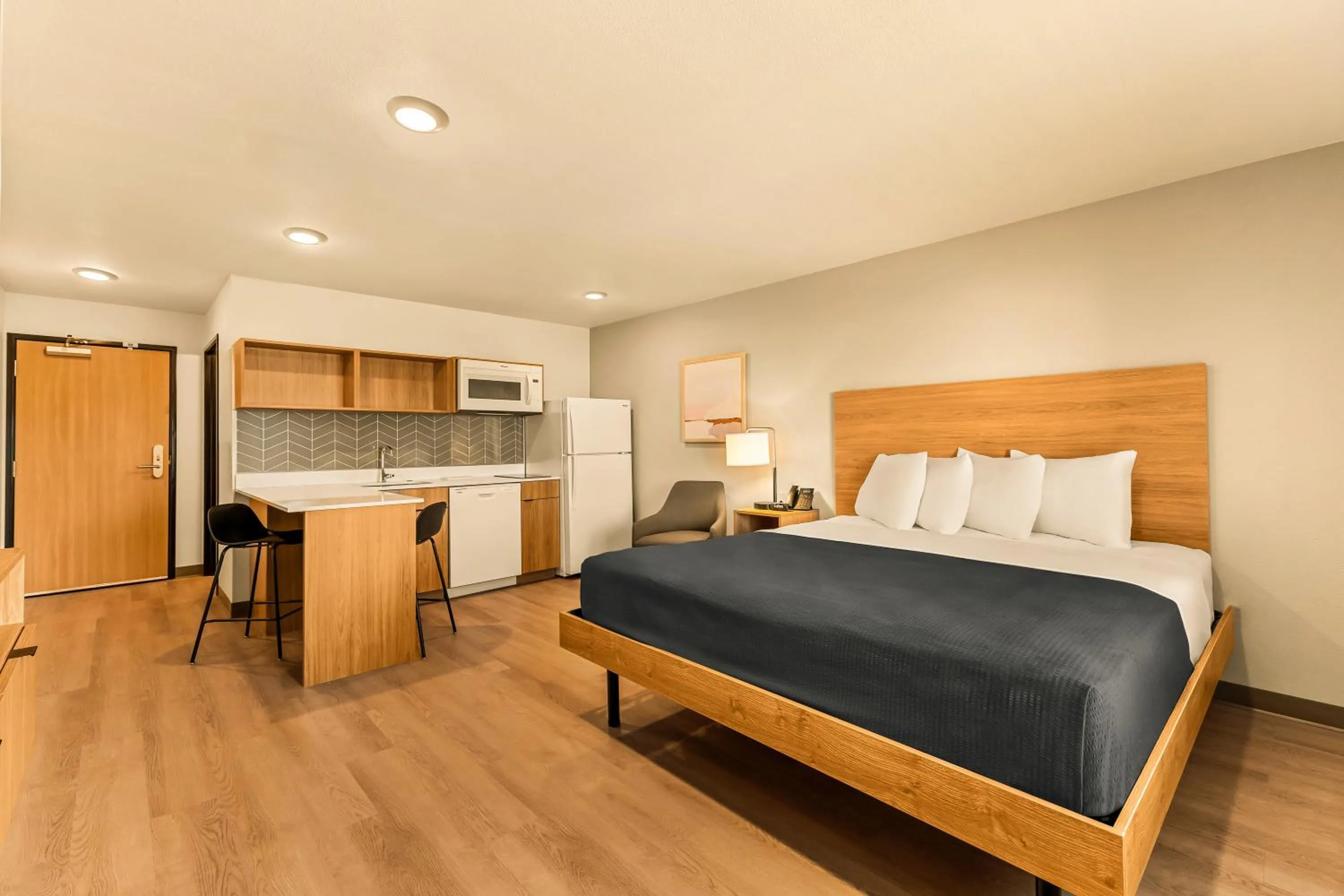 LivAway Suites Orem-Vineyard