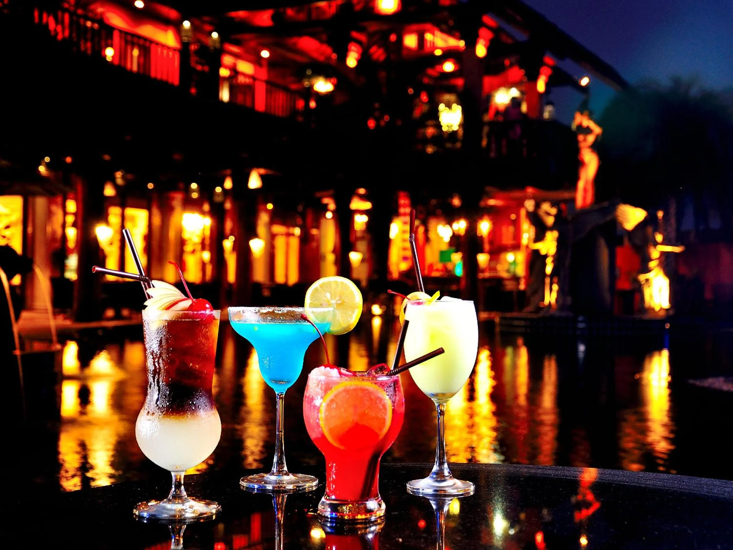 Drinks in Ammata Lanta Resort