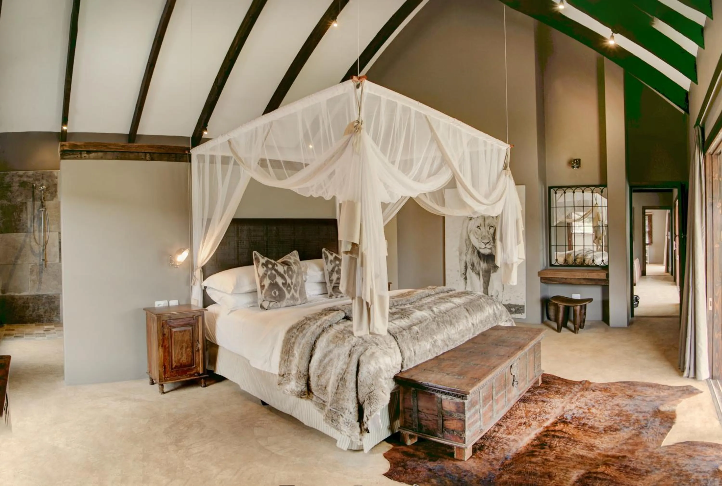 Bedroom, Bed in Botlierskop Bush Villas