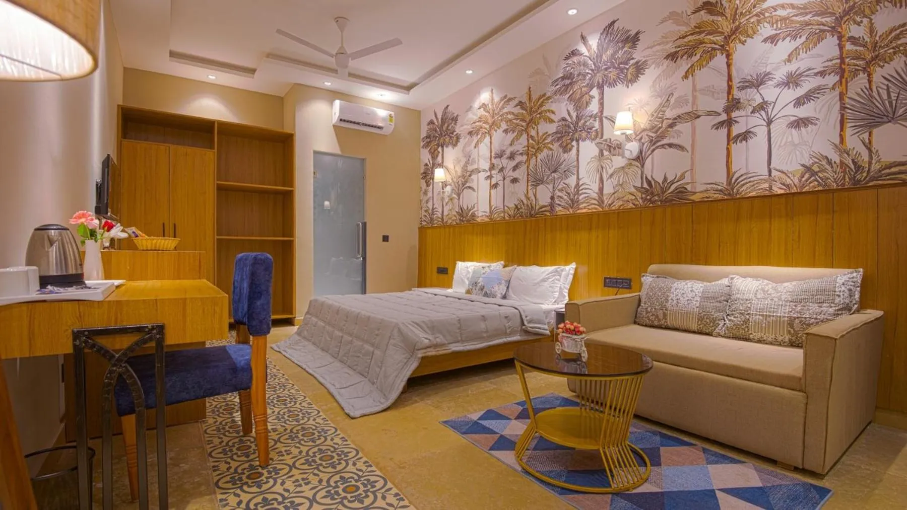 Bed in Eutopia Beach Resort