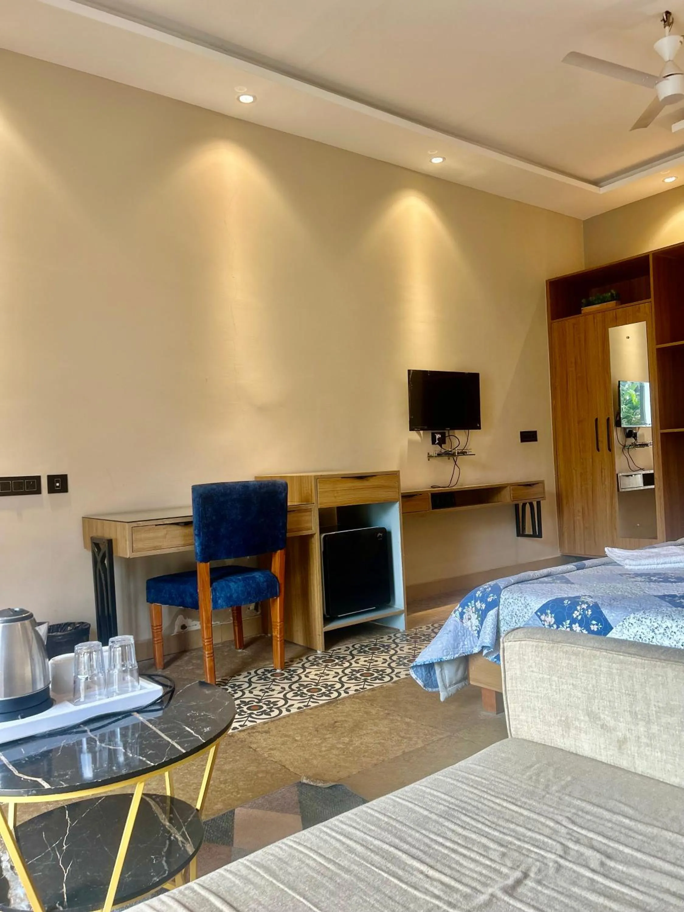 Bedroom, Bed in Eutopia Beach Resort