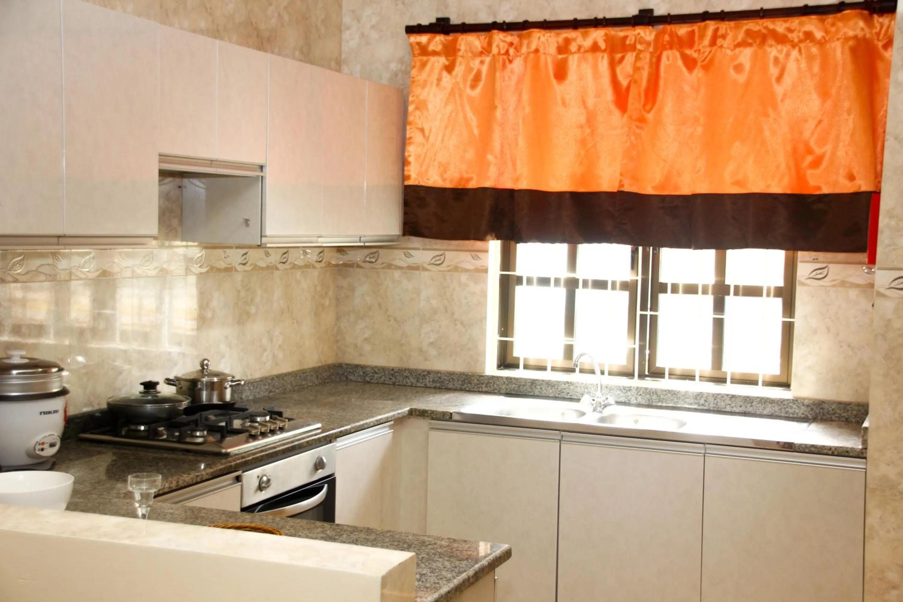 Kitchen or kitchenette in Chez Bea Luxury Villa