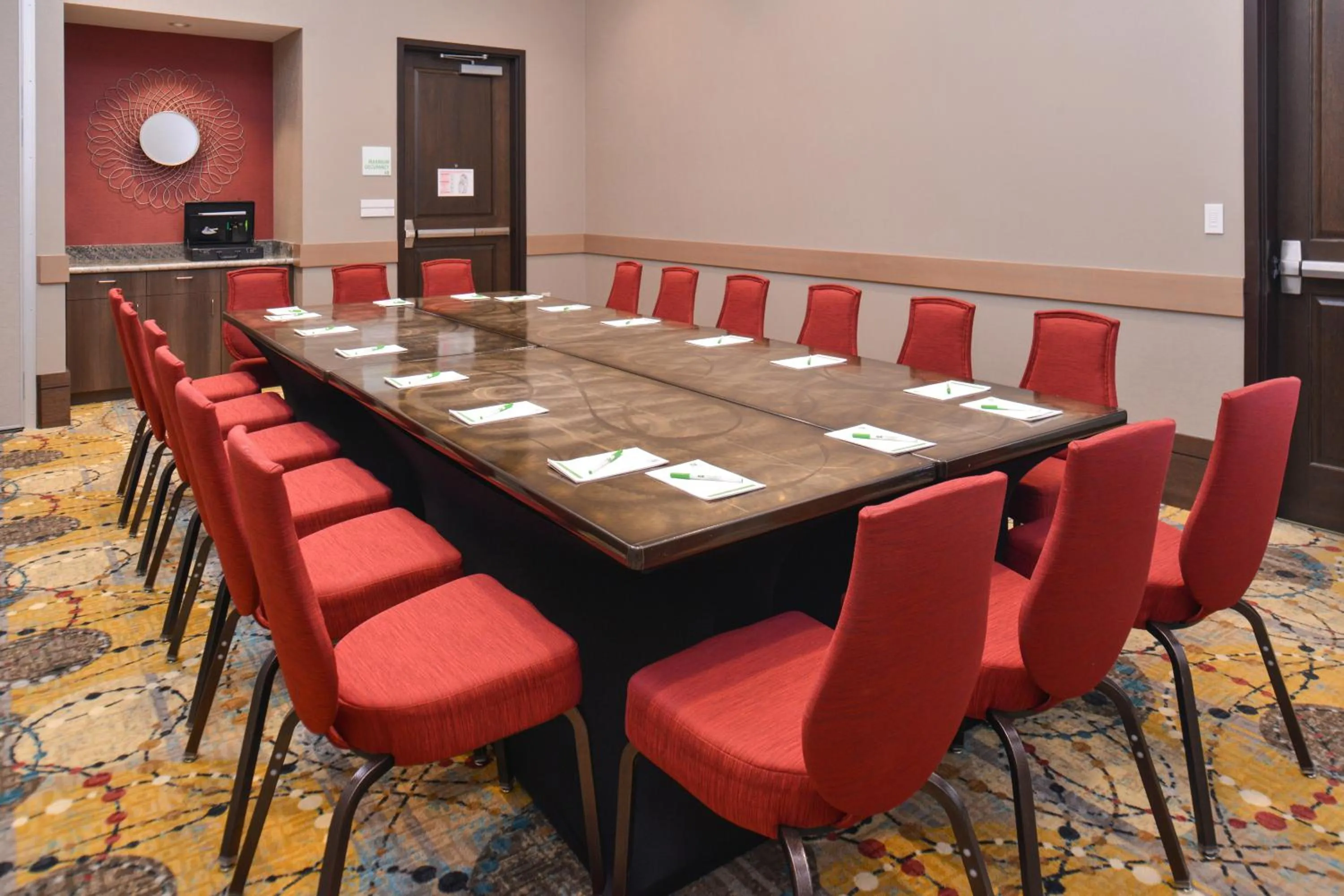 Meeting/conference room in Crowne Plaza SHENANDOAH - WOODLANDS AREA by IHG