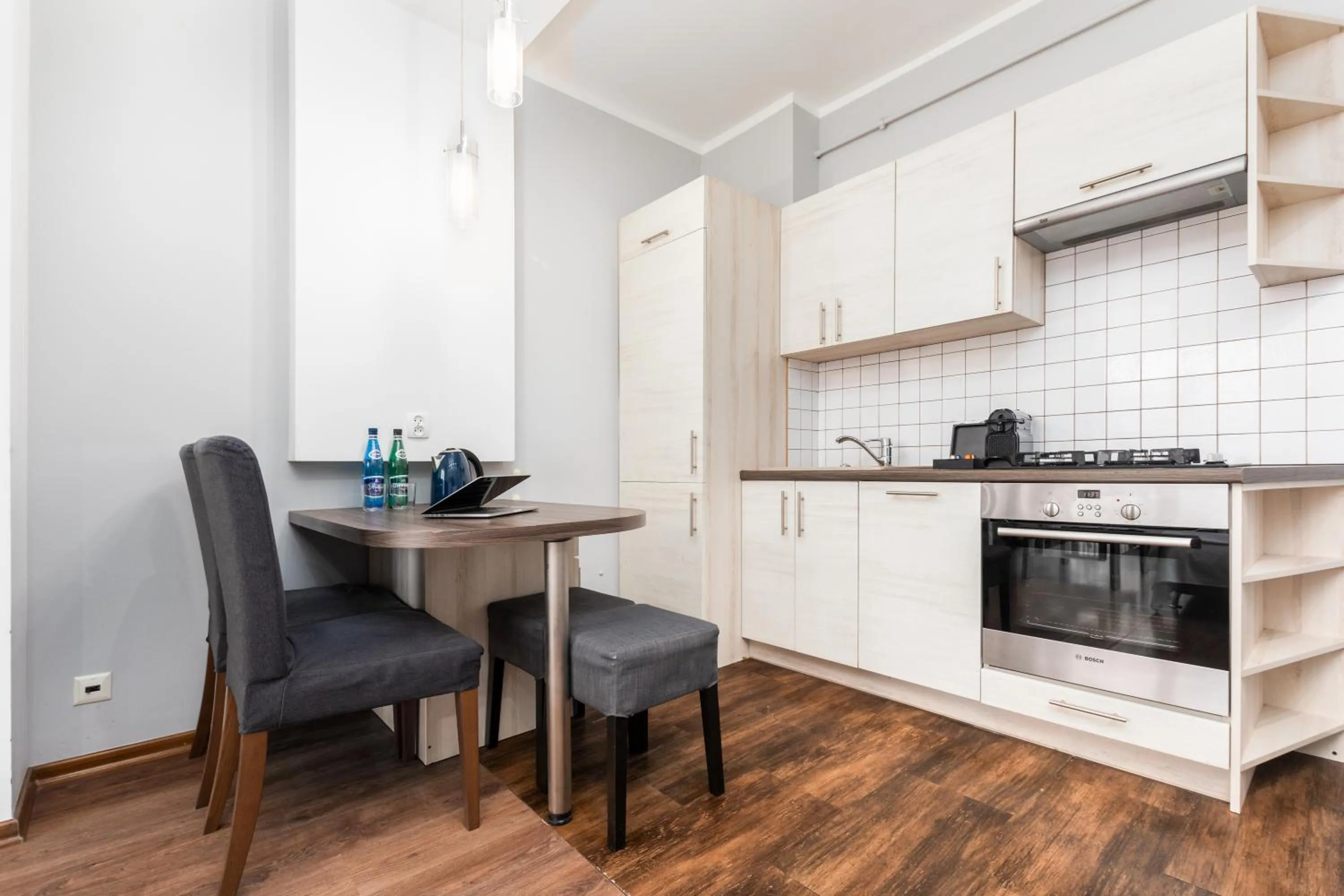 Coffee/tea facilities in Apartament Chmielna by Your Freedom