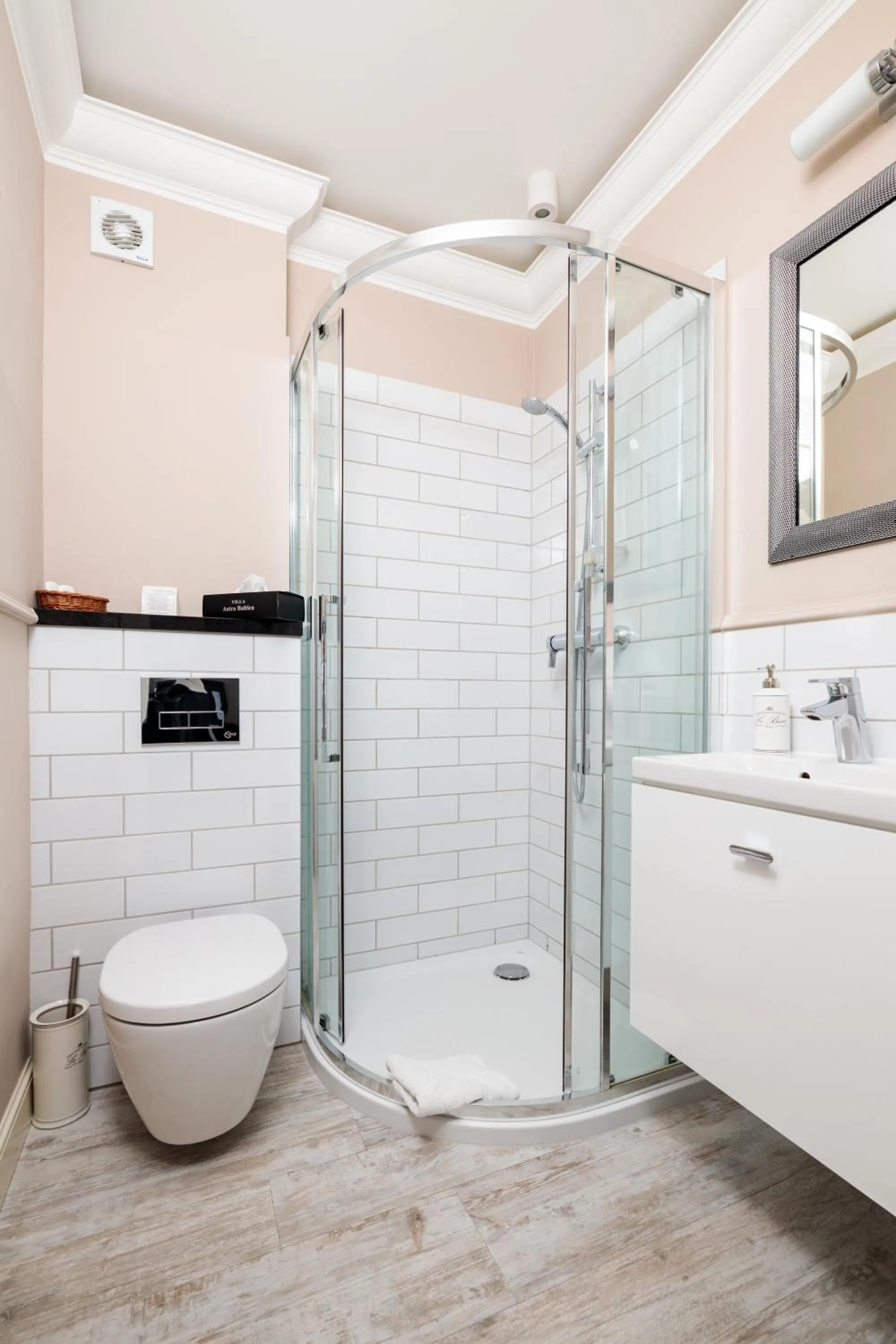 Shower in Villa Astra Baltica