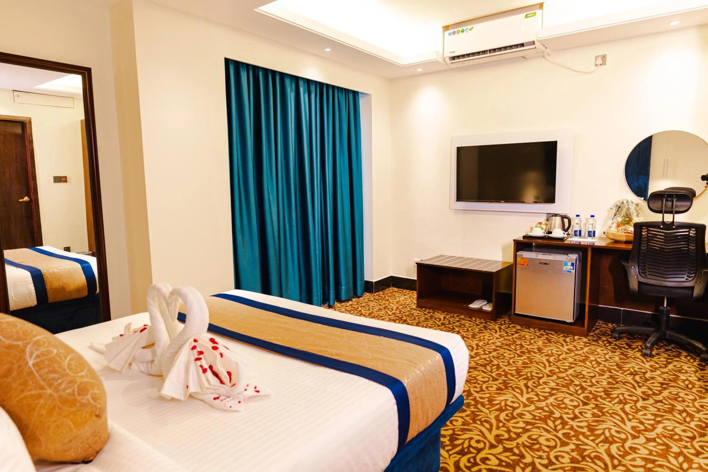 Bed in Marco Polo Dhaka