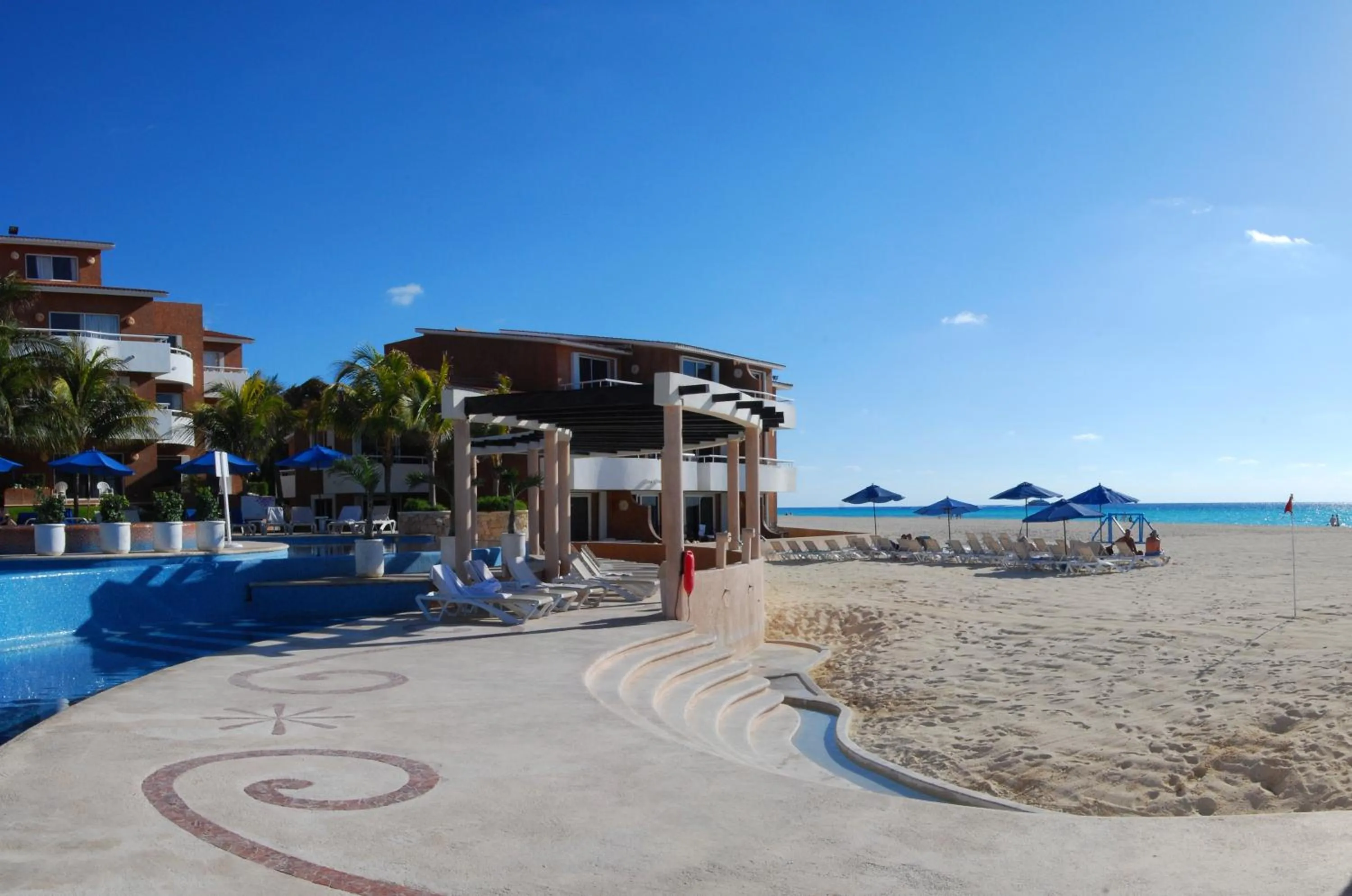 Spring, Beach in Sunset Fishermen Beach Resort - All Inclusive