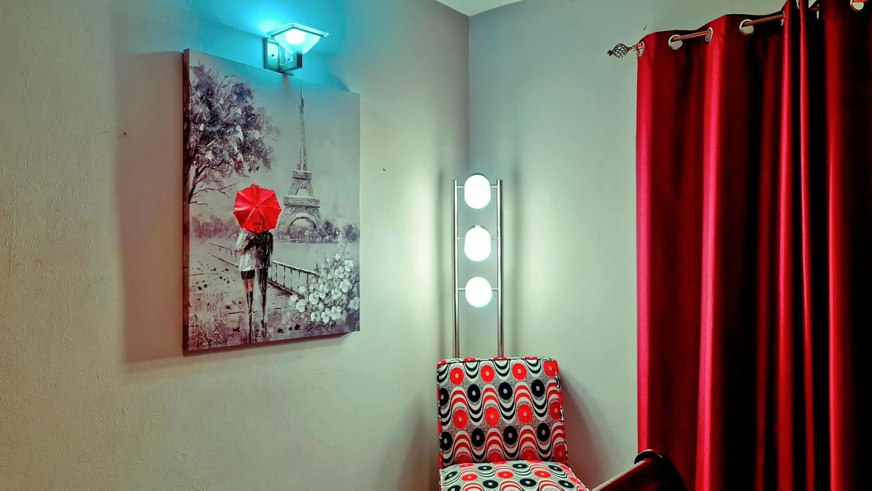 Living room, Bed in Casa Alexandria Guest Apartment