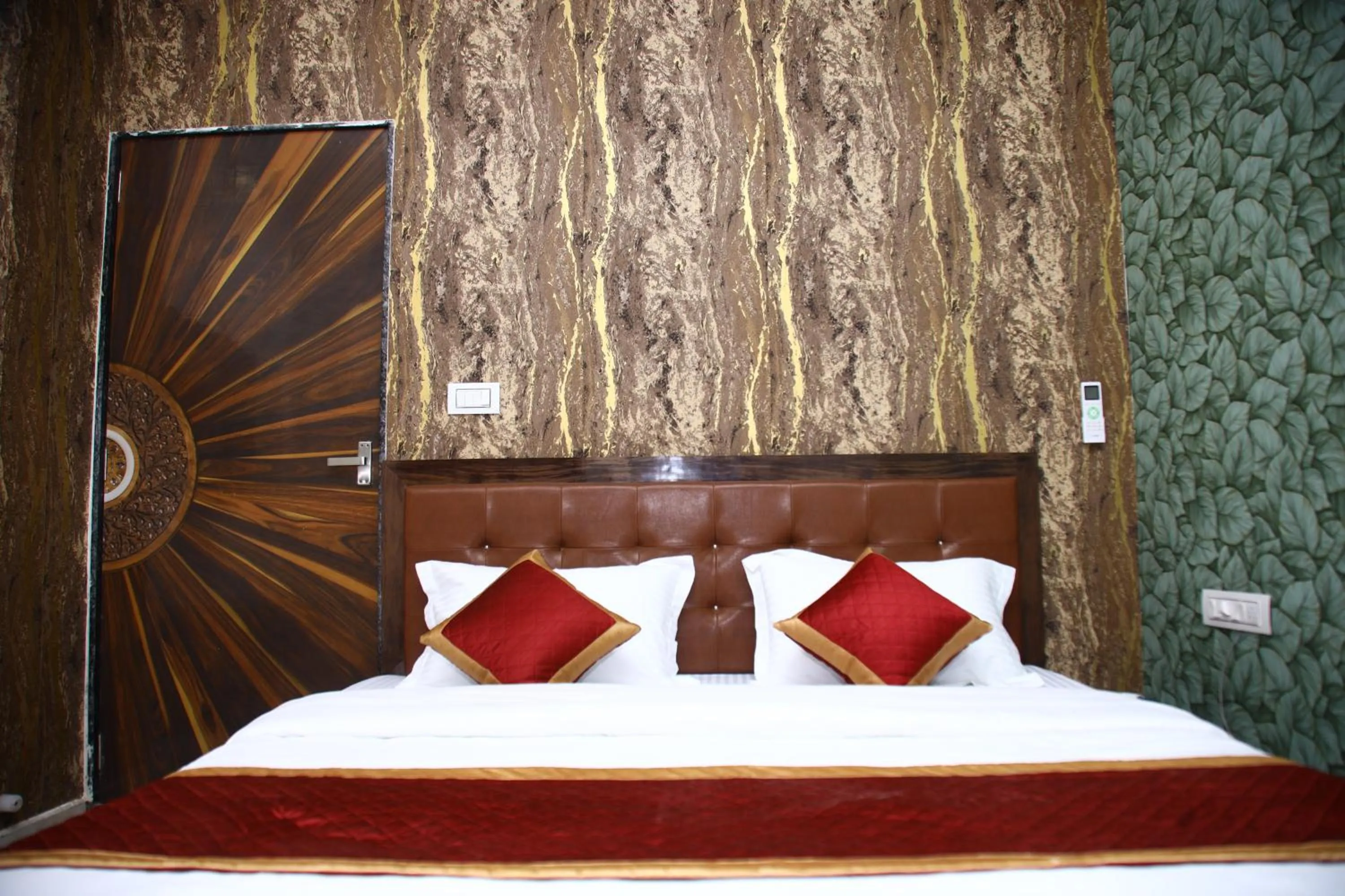 Hotel L S Restaurant And Spa