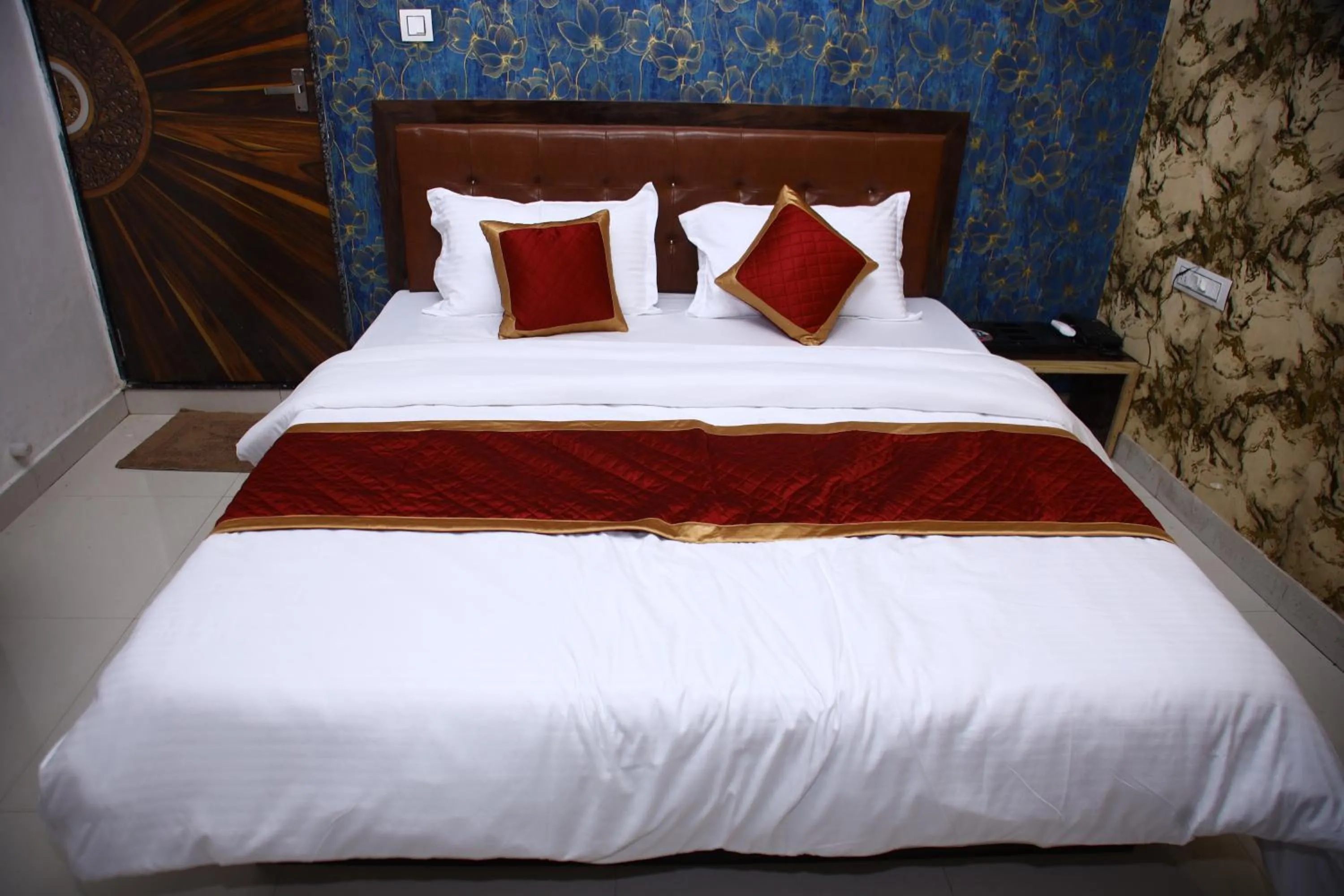 Hotel L S Restaurant And Spa
