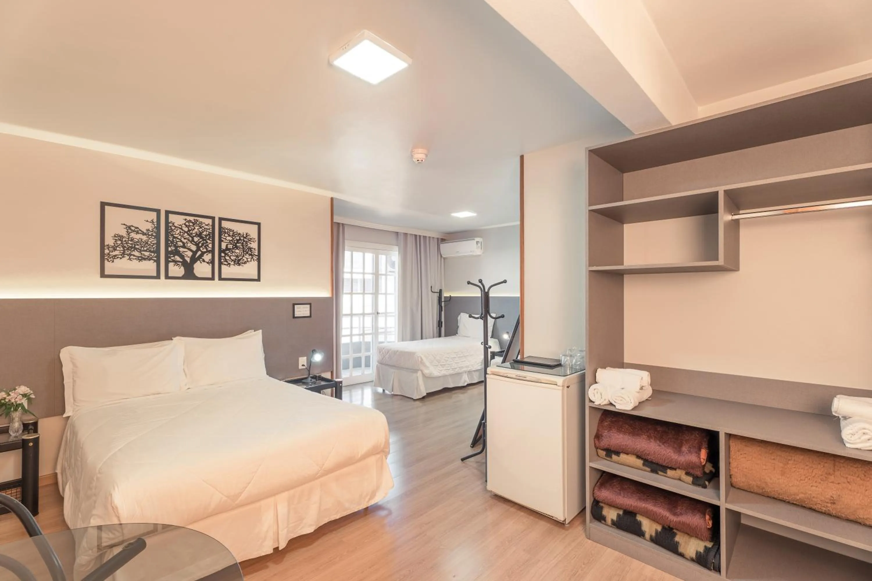 Bed in Hotel Mont Blanc