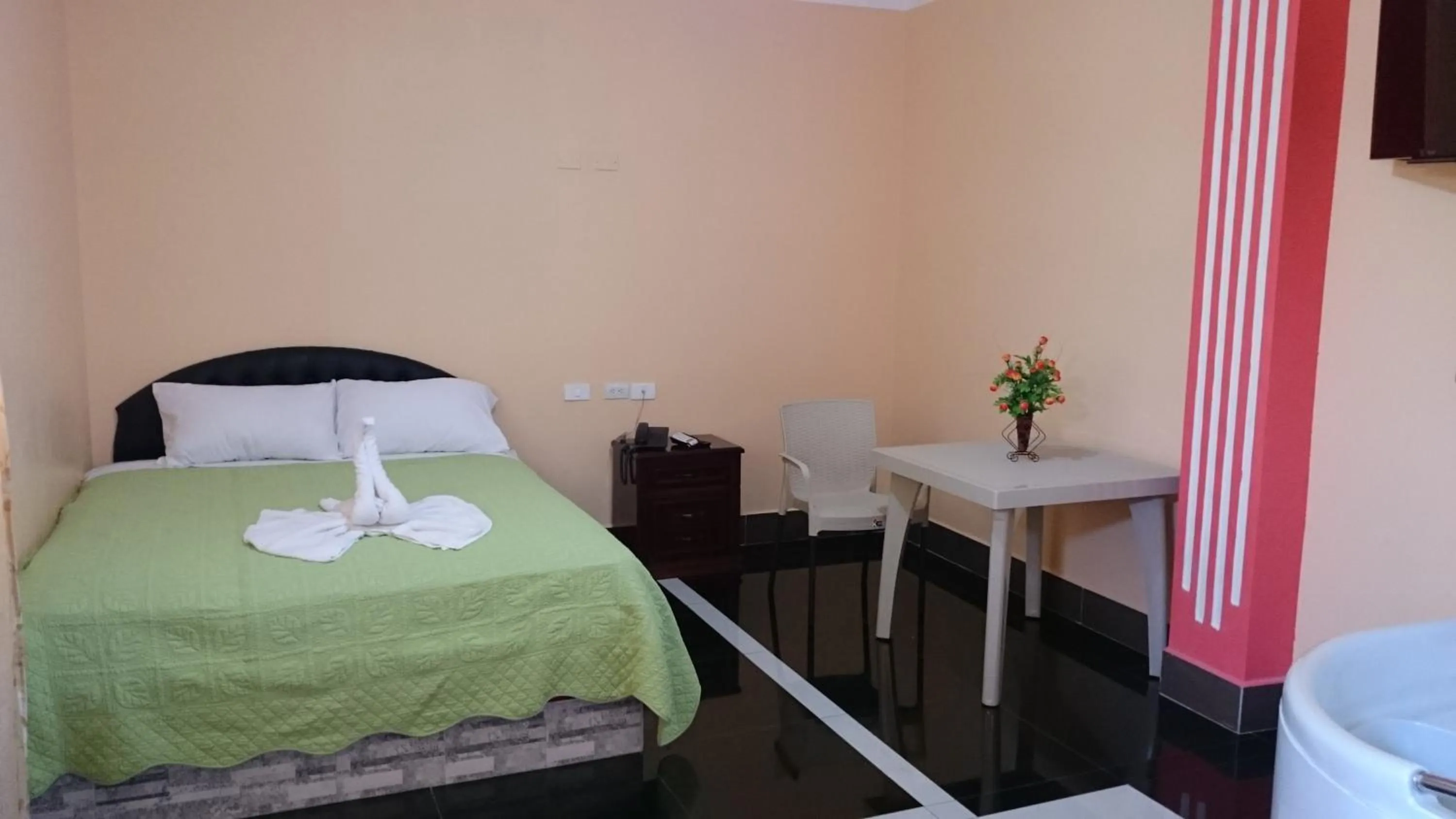 Decorative detail, Bed in Hotel Platinum Class