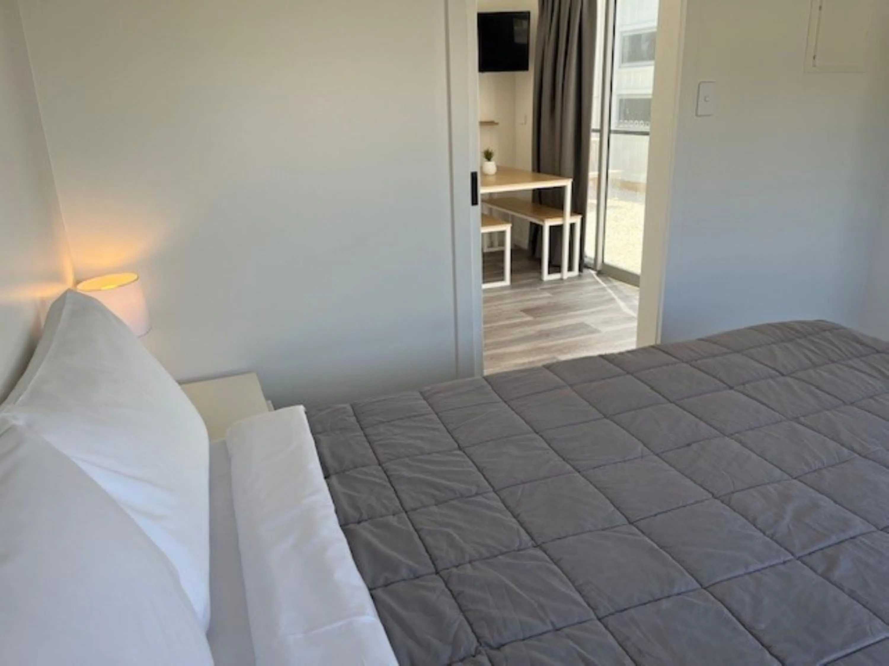 Bedroom, Bed in Sea Vu Caravan Park