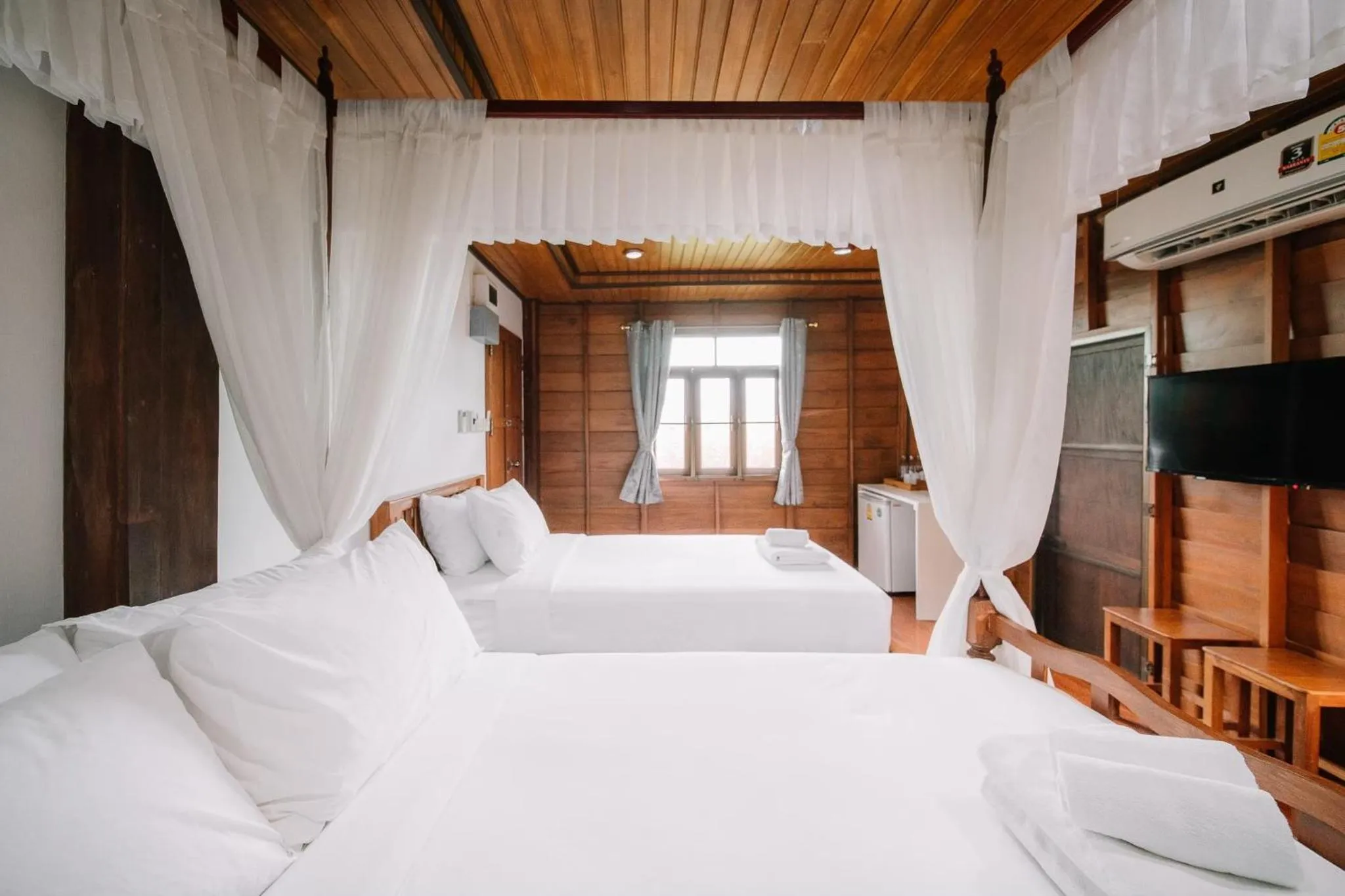 Bed in Sukhothai Garden