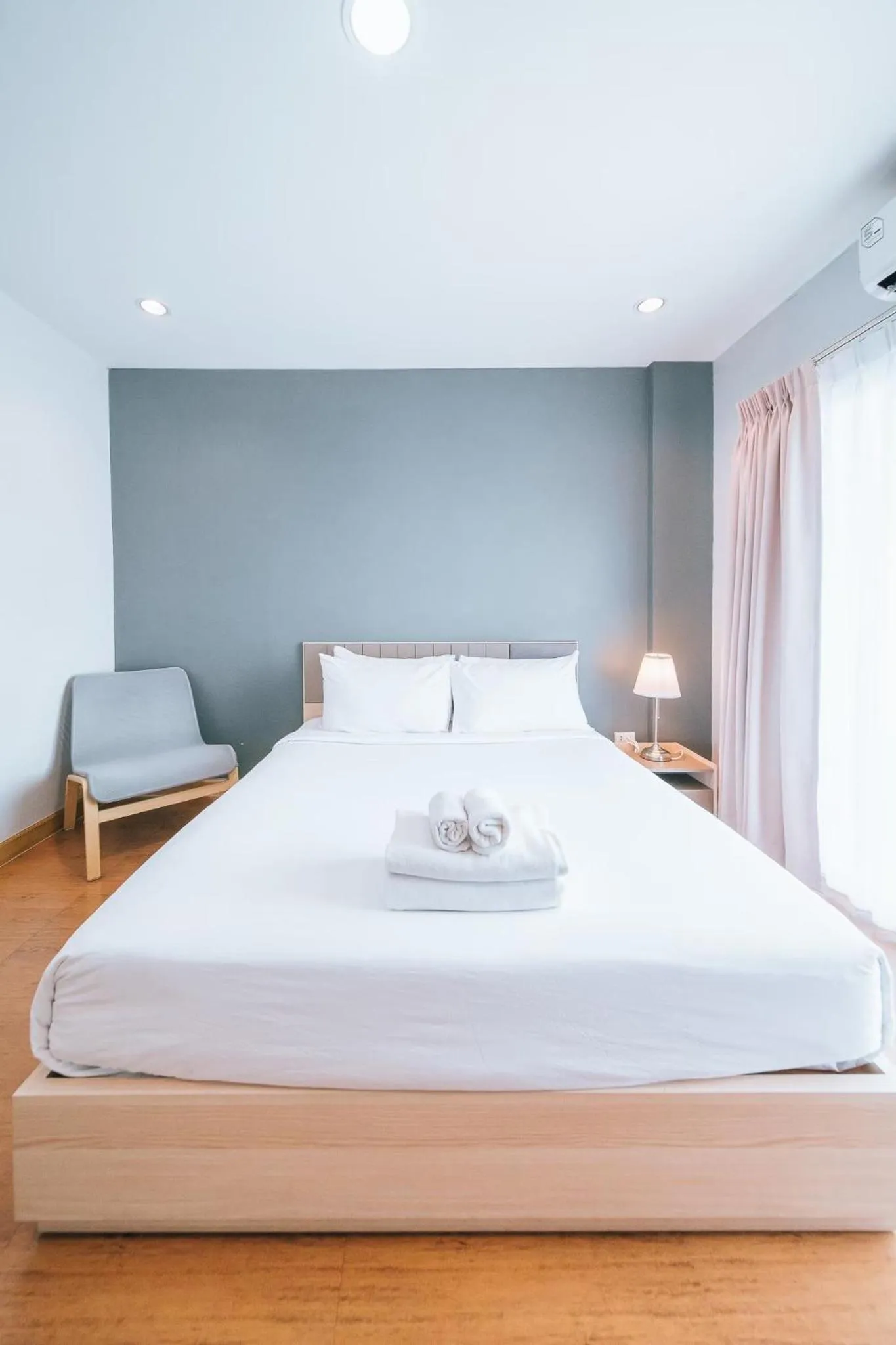 Bed in Sukhothai Garden