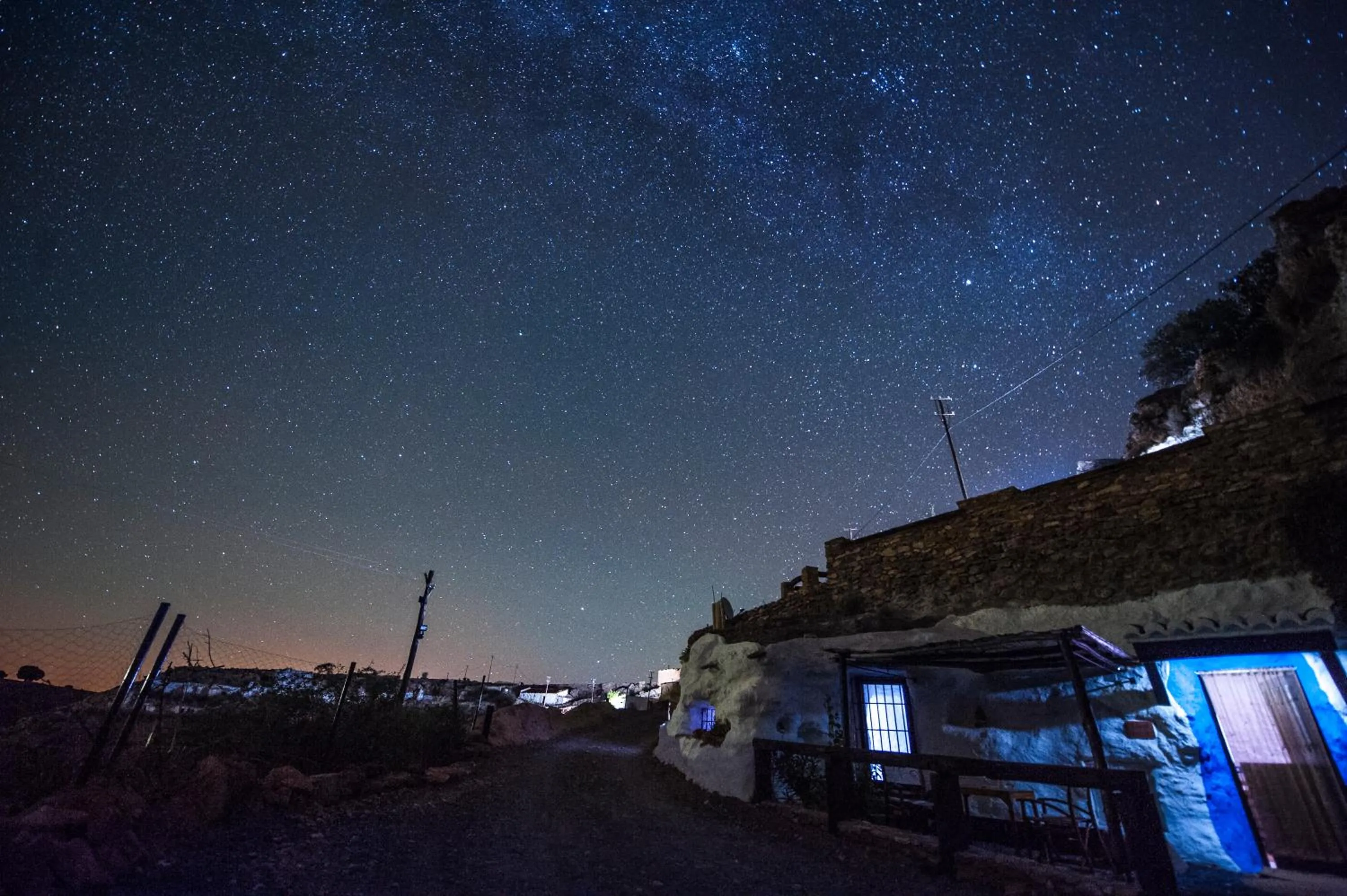 Evening entertainment in Balcones de Piedad