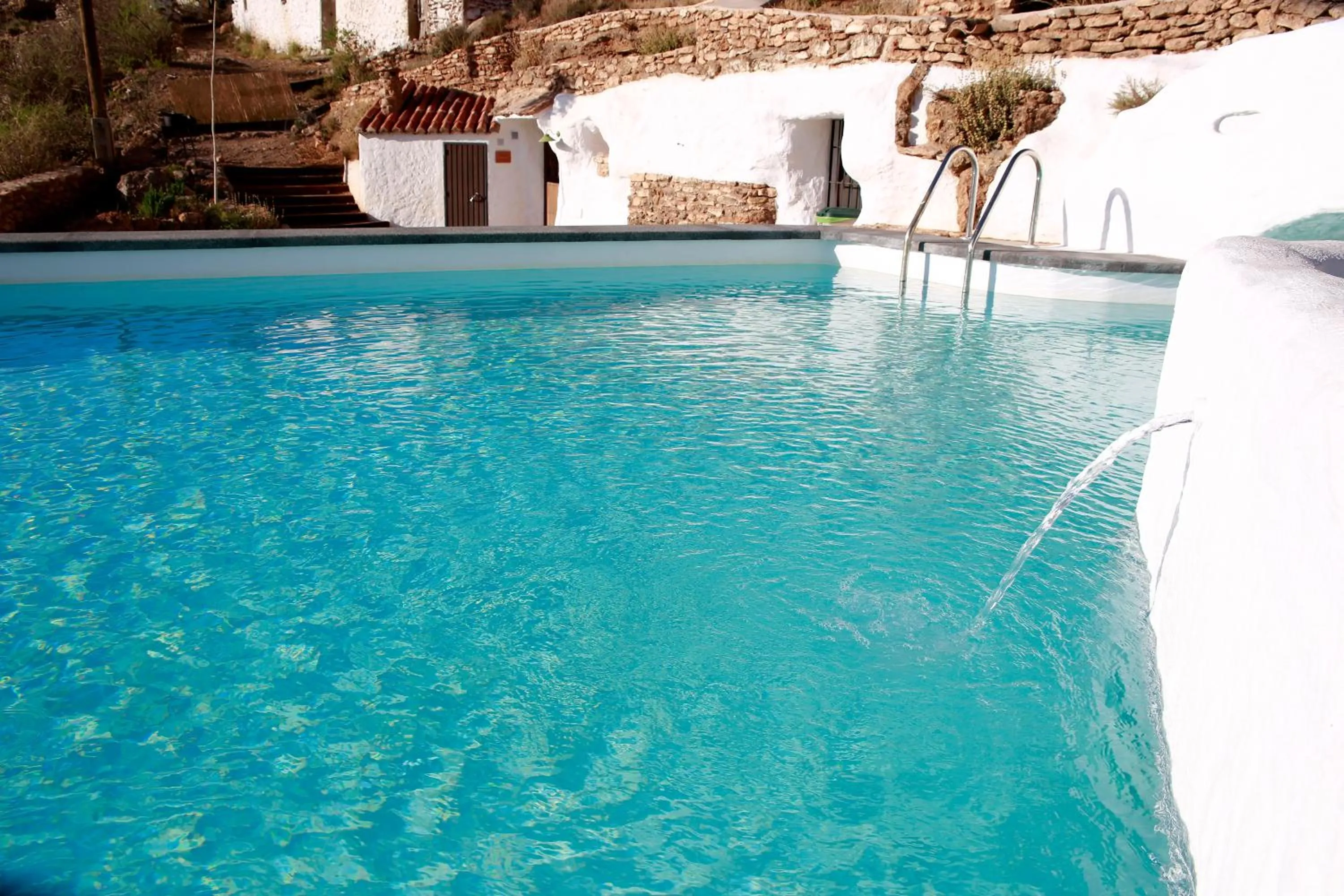 Swimming pool in Balcones de Piedad
