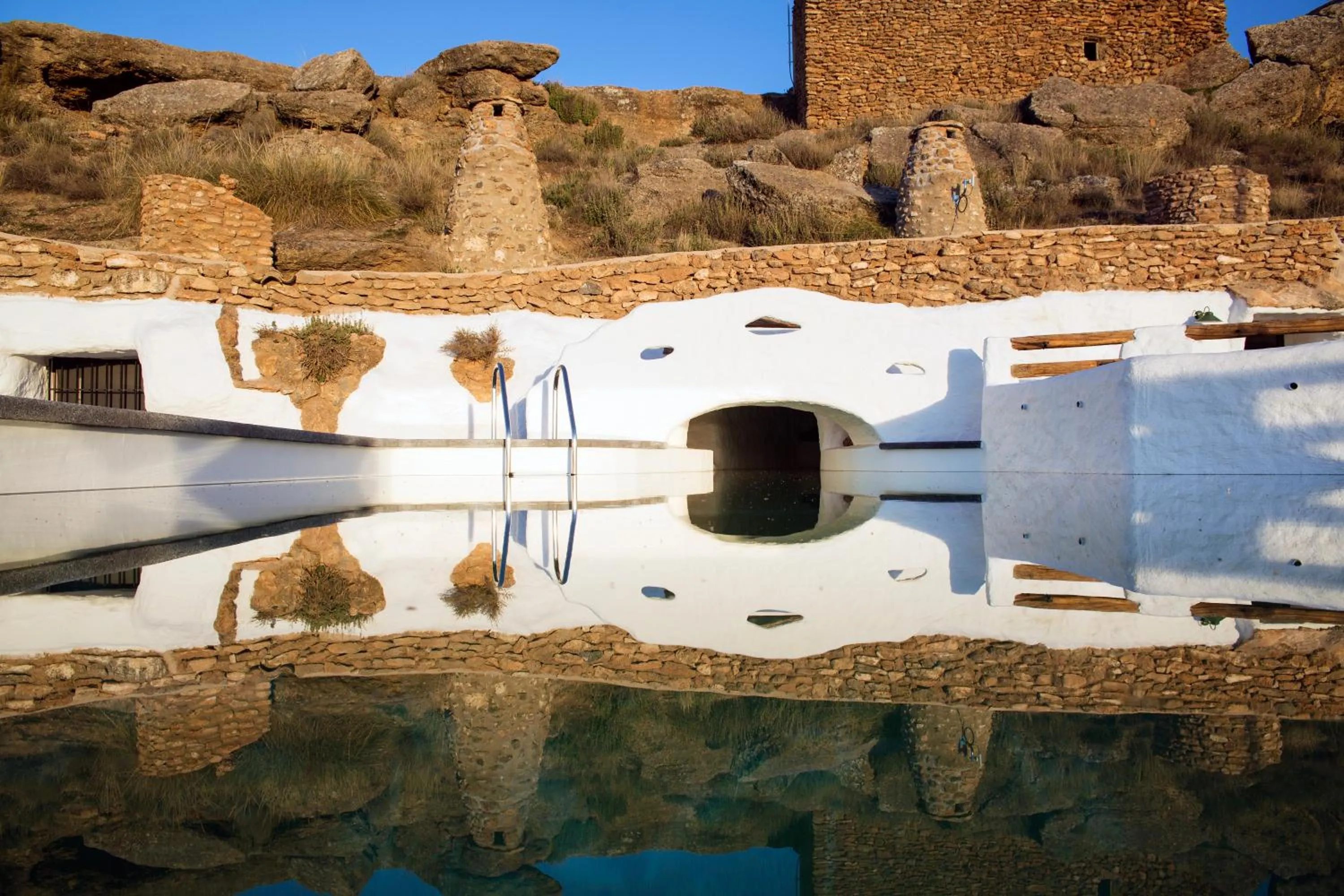 Swimming pool in Balcones de Piedad