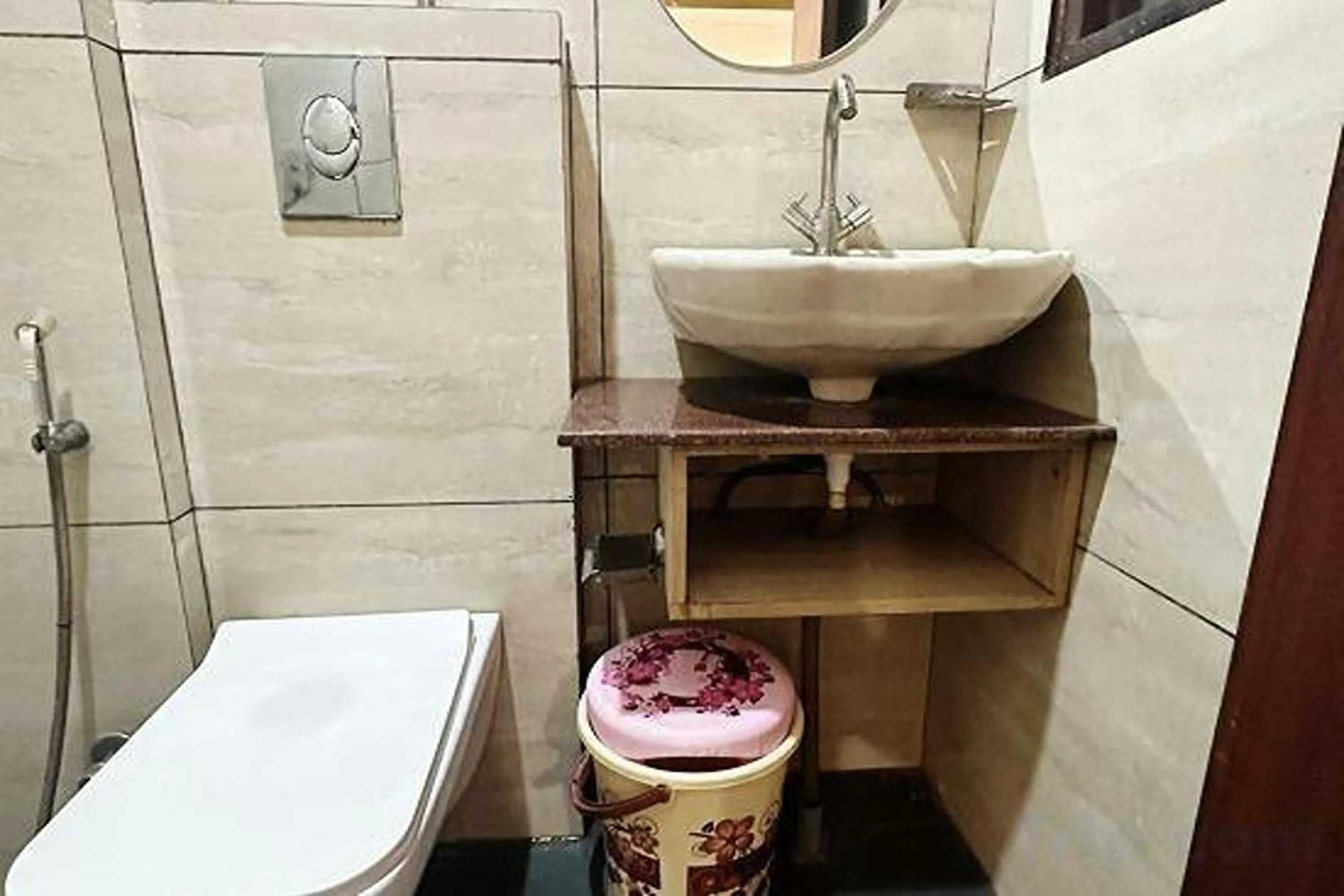 Bathroom in HR Grand Hotel