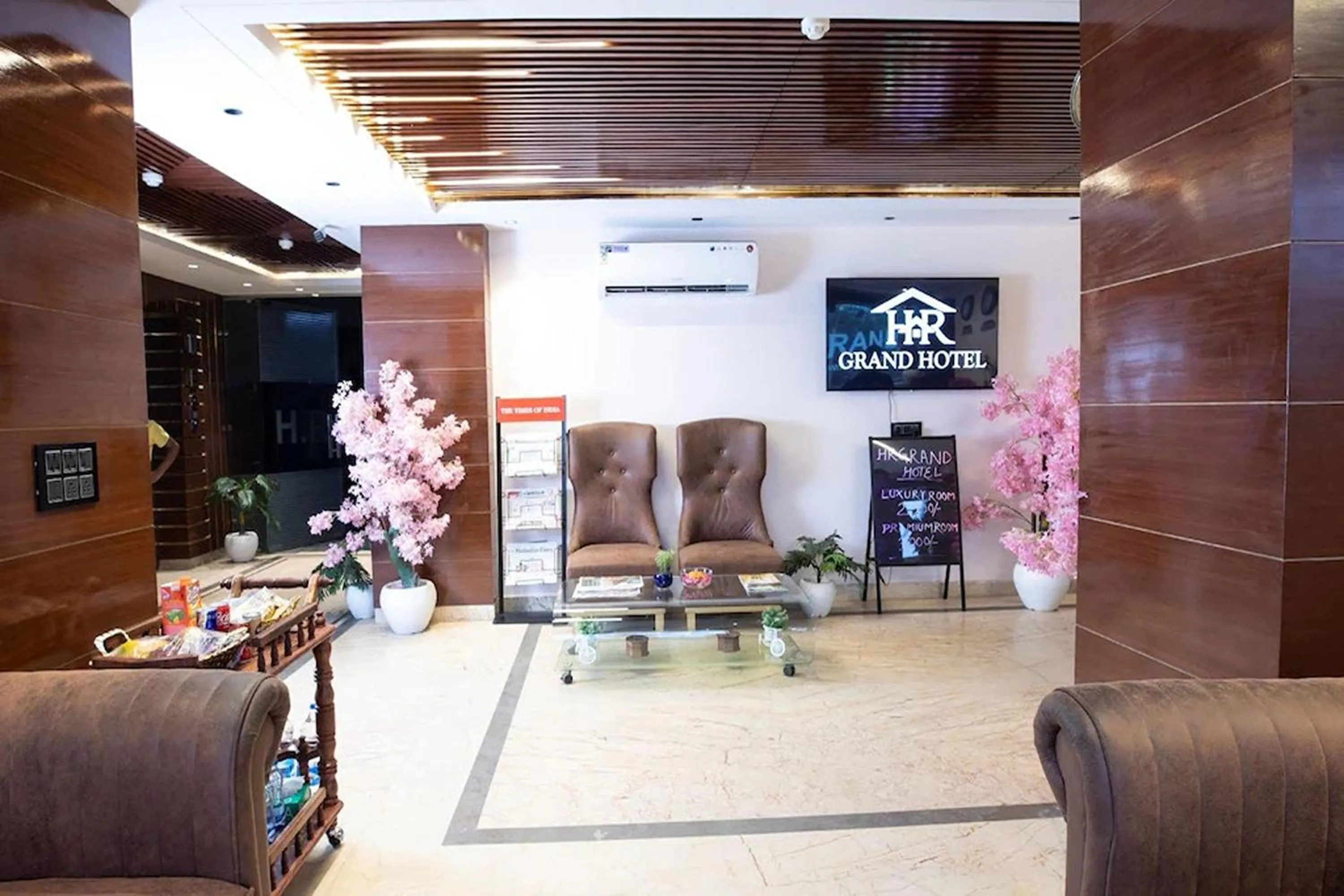 Lobby or reception in HR Grand Hotel