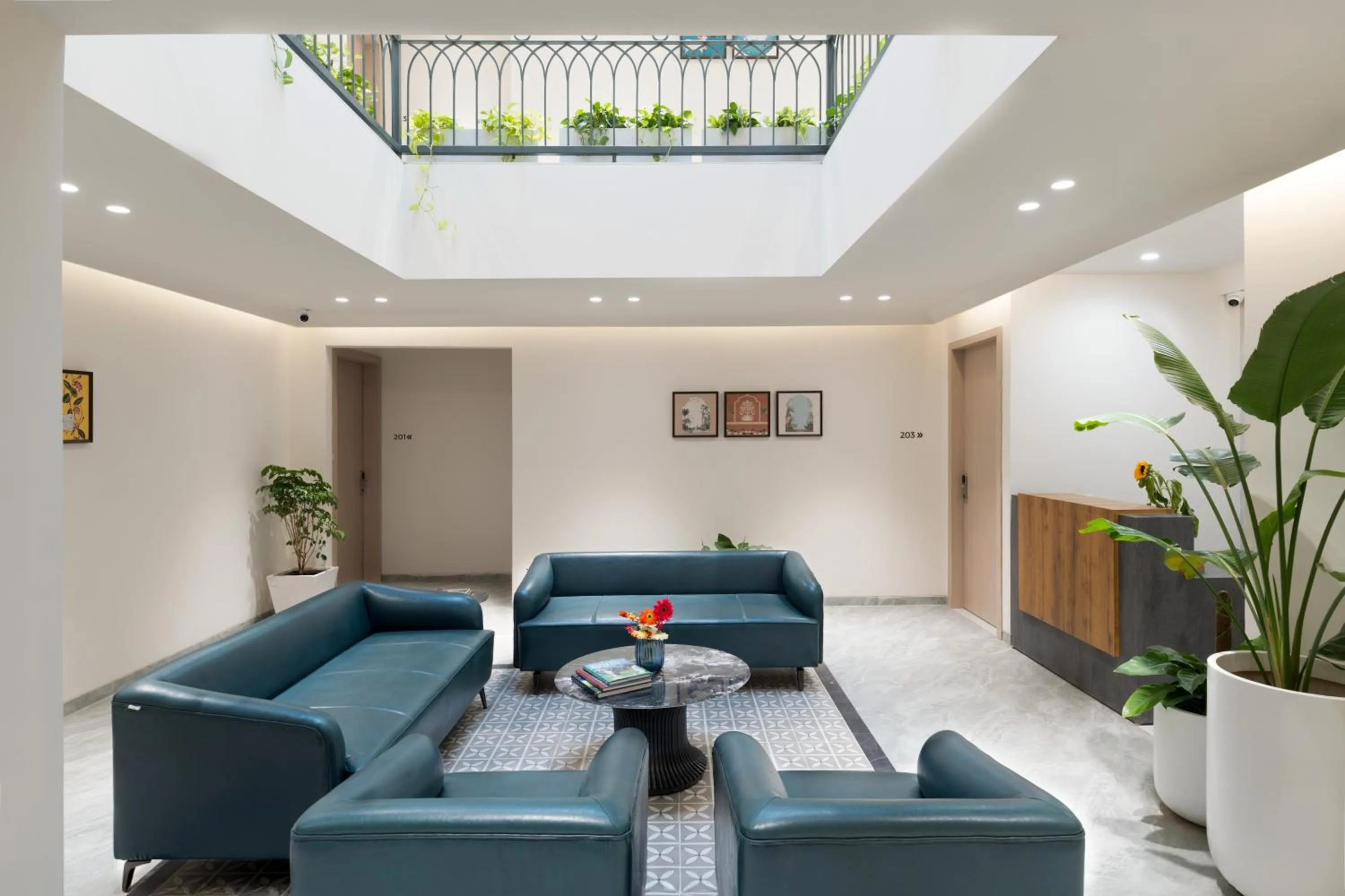 Champion Prime-My Downtown Hotel