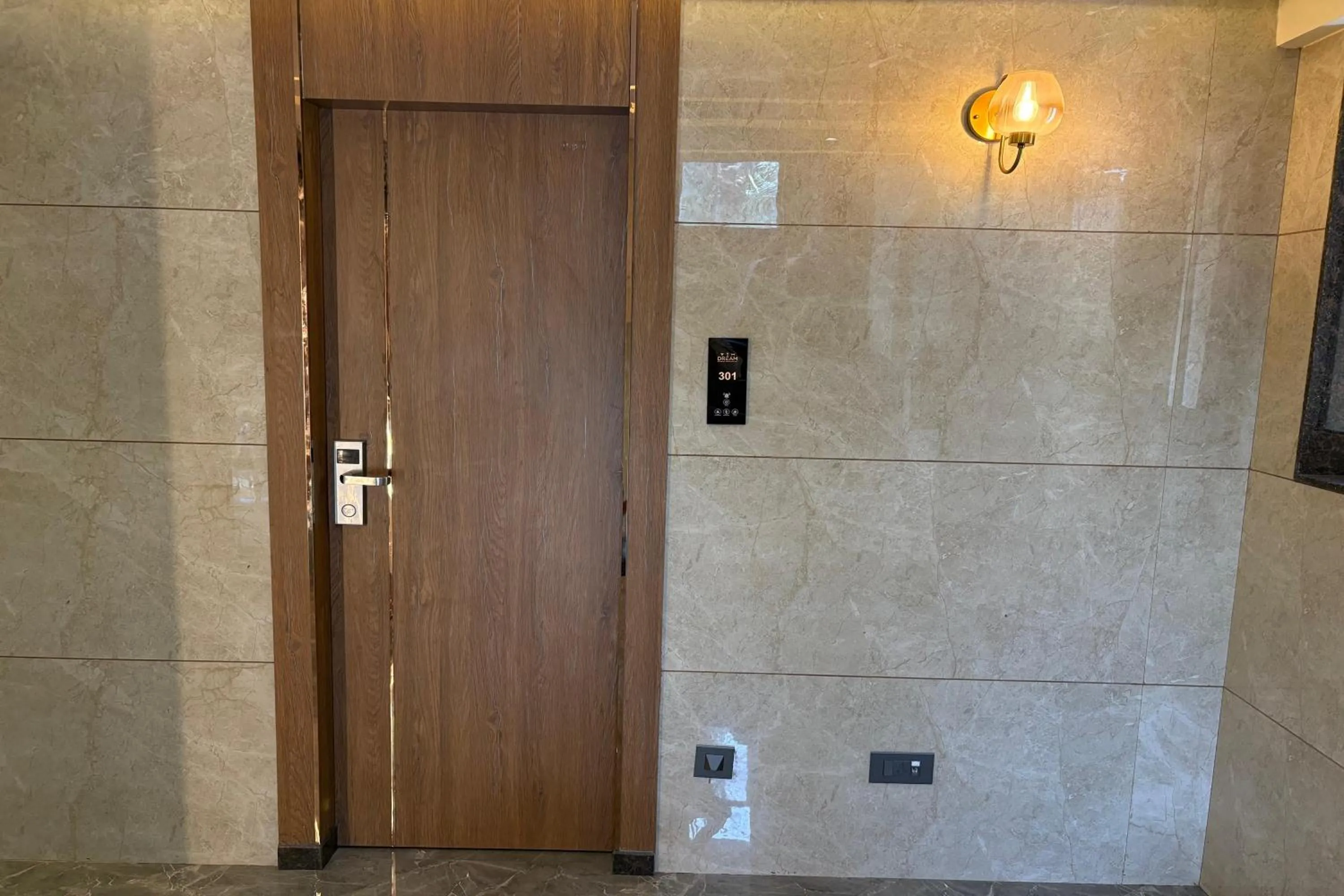 Area and facilities in Dream Residency Hotels Pvt Ltd