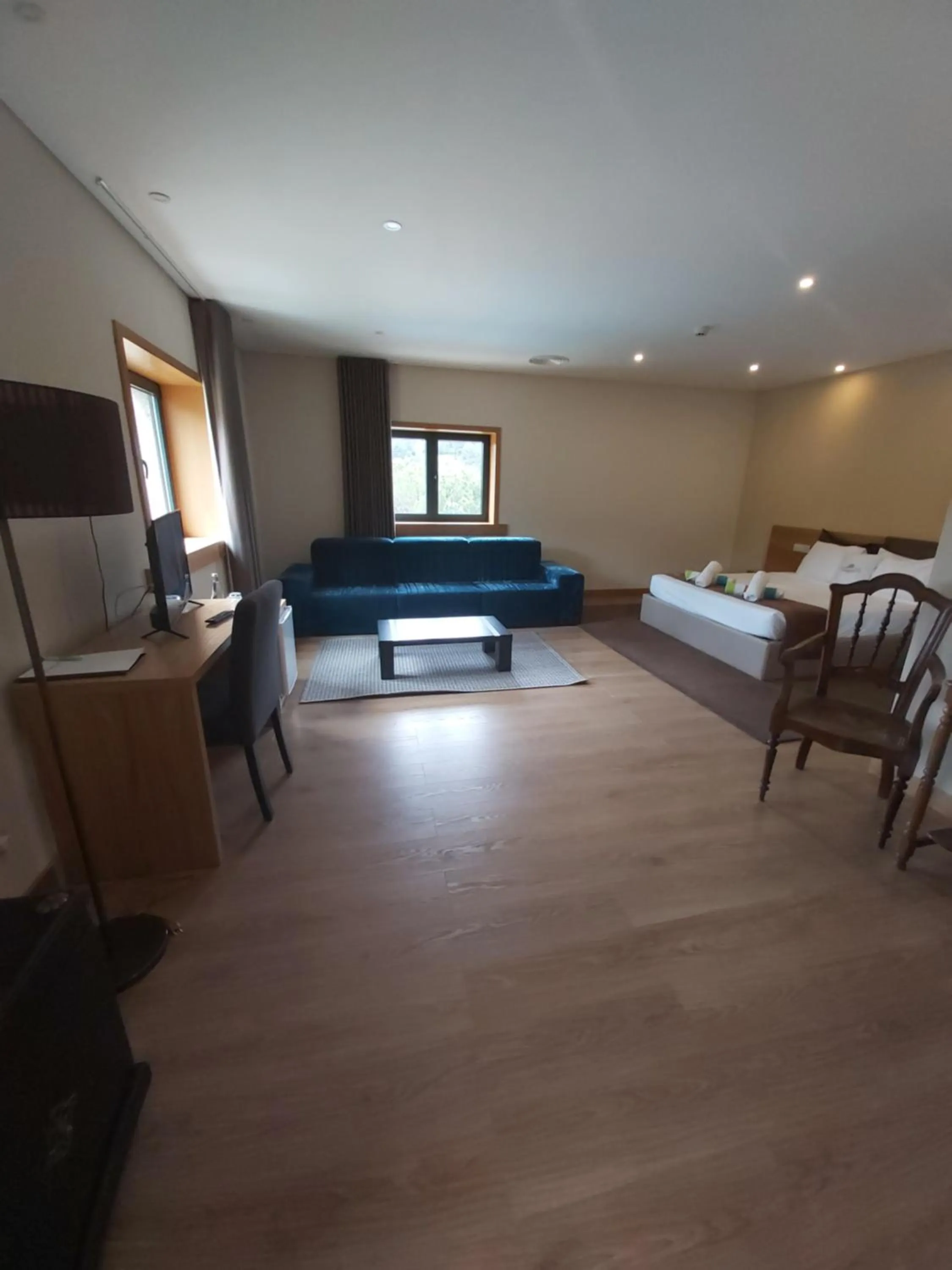 Seating area, Bed in Douro Cister Hotel Resort