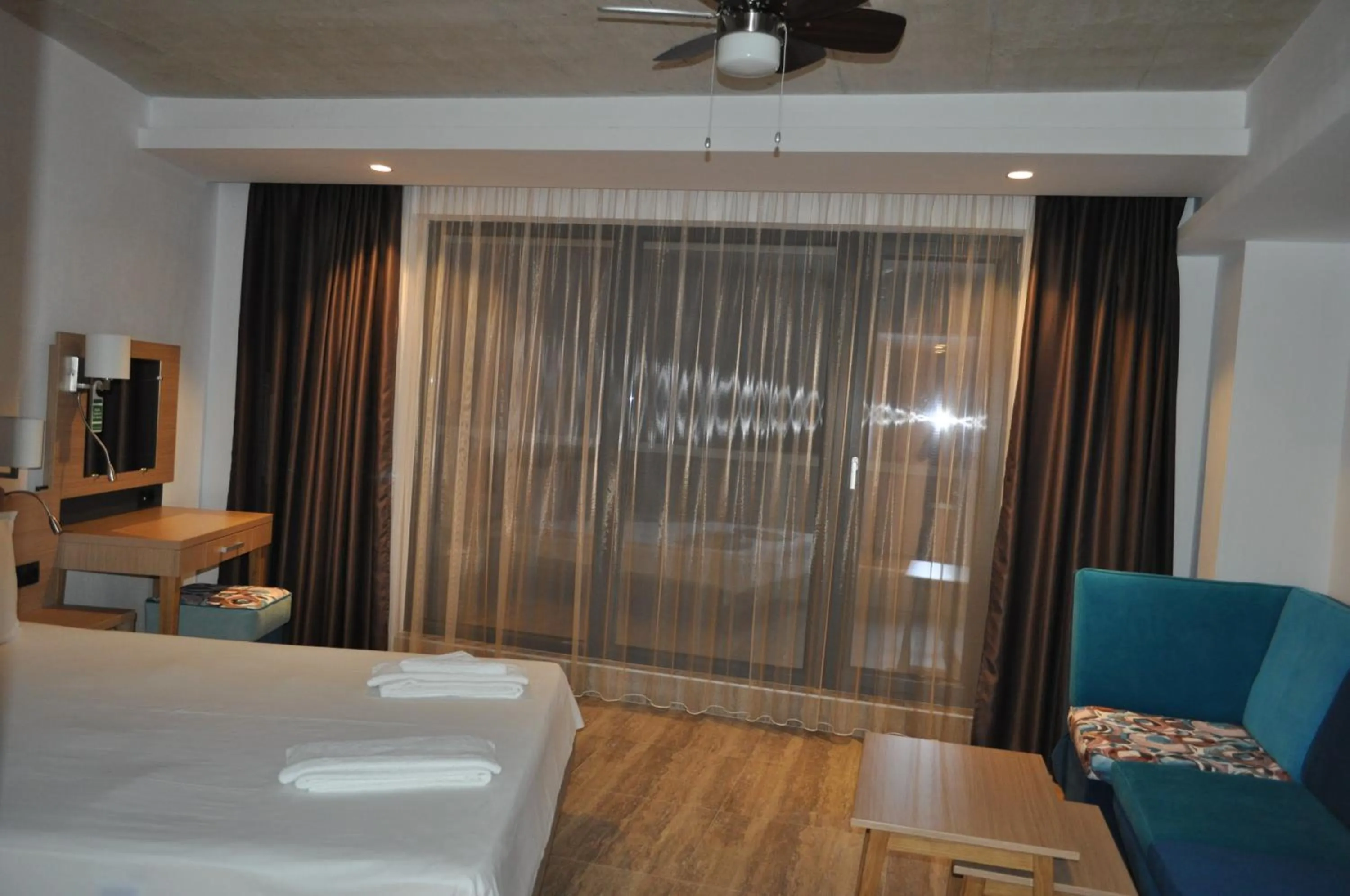 Spring, Bed in Hotel Tyulenovo