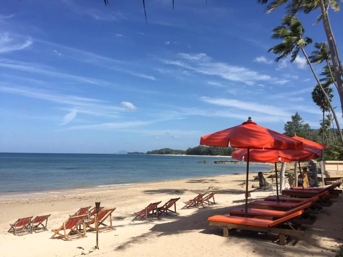 Nautilus Right on the Beach - Adult Only - SHA Extra Plus