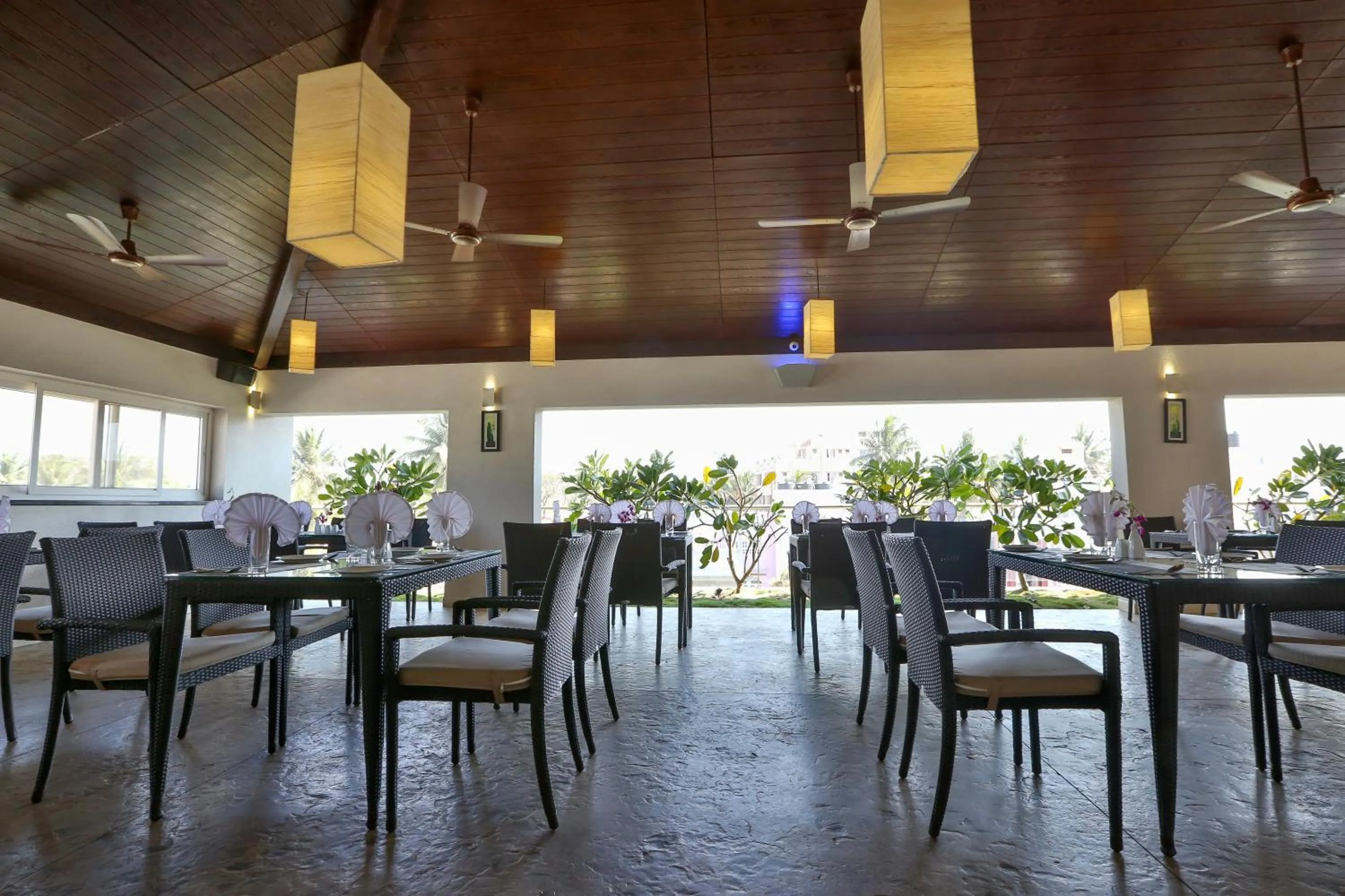 Restaurant/places to eat in Temple Tree Hotel