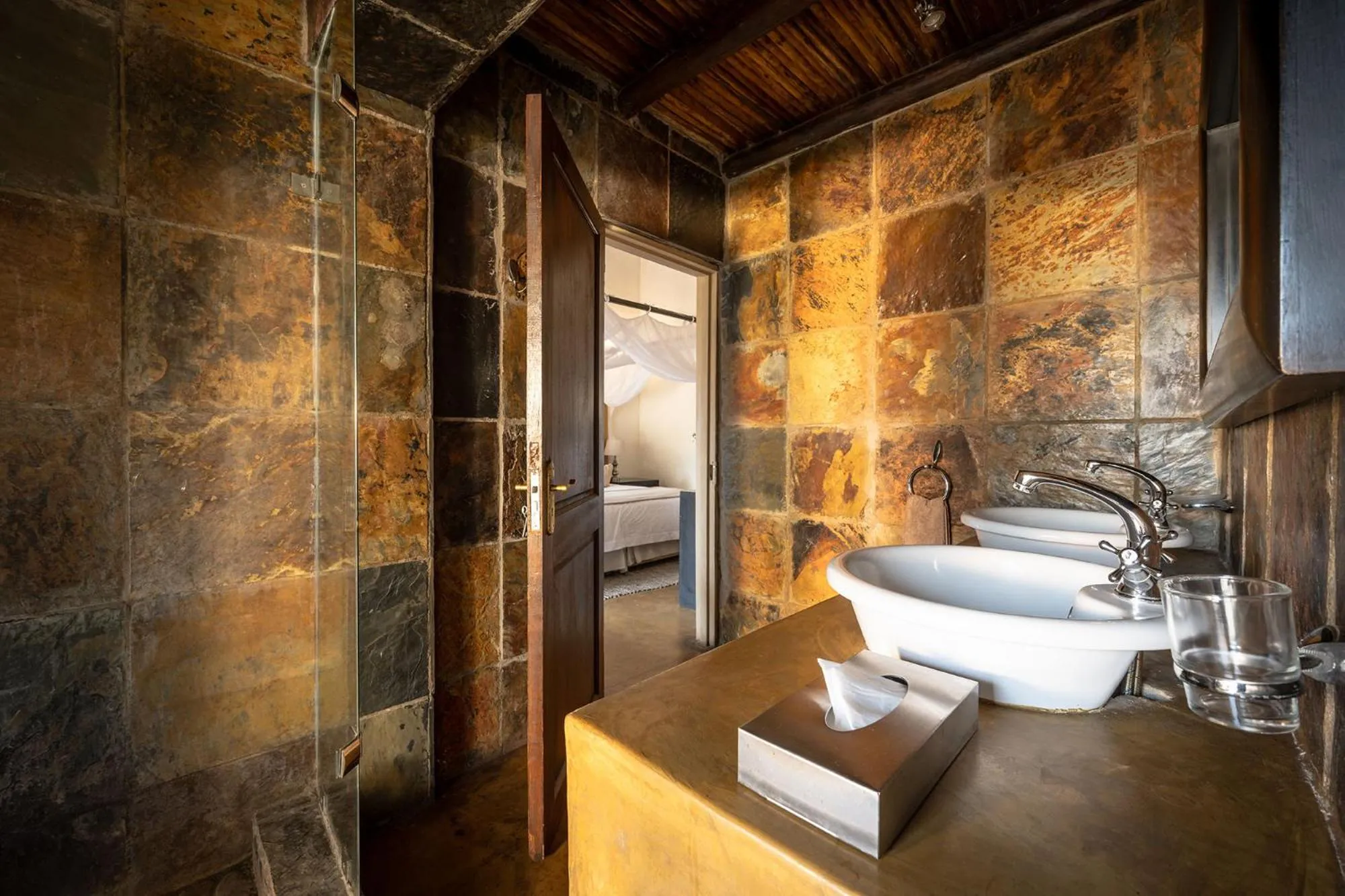 Toilet in Karongwe- Shiduli Safari Lodge