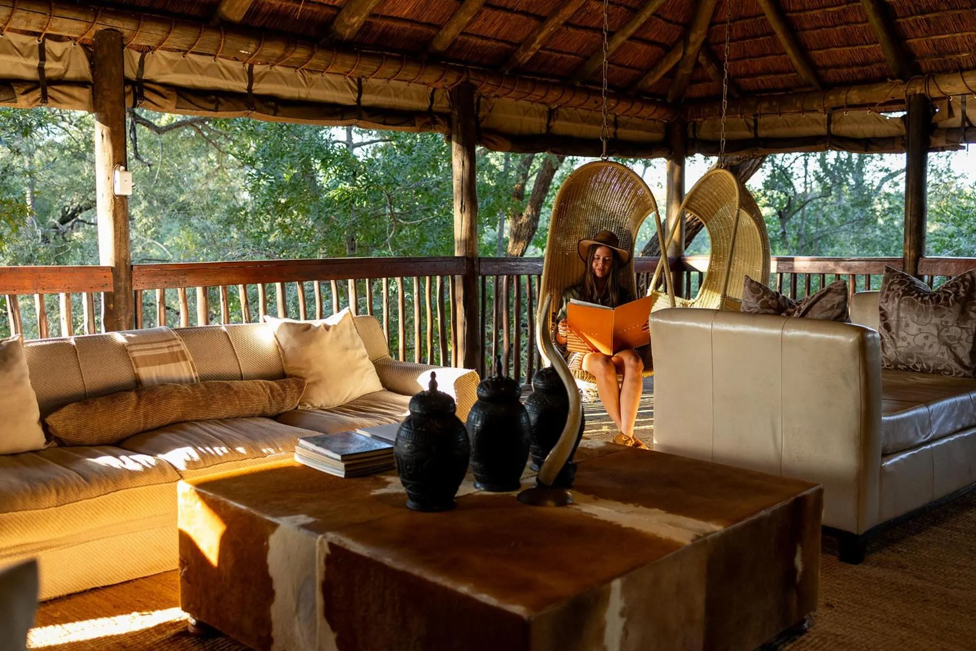 Living room in Karongwe - Chisomo Safari Camp