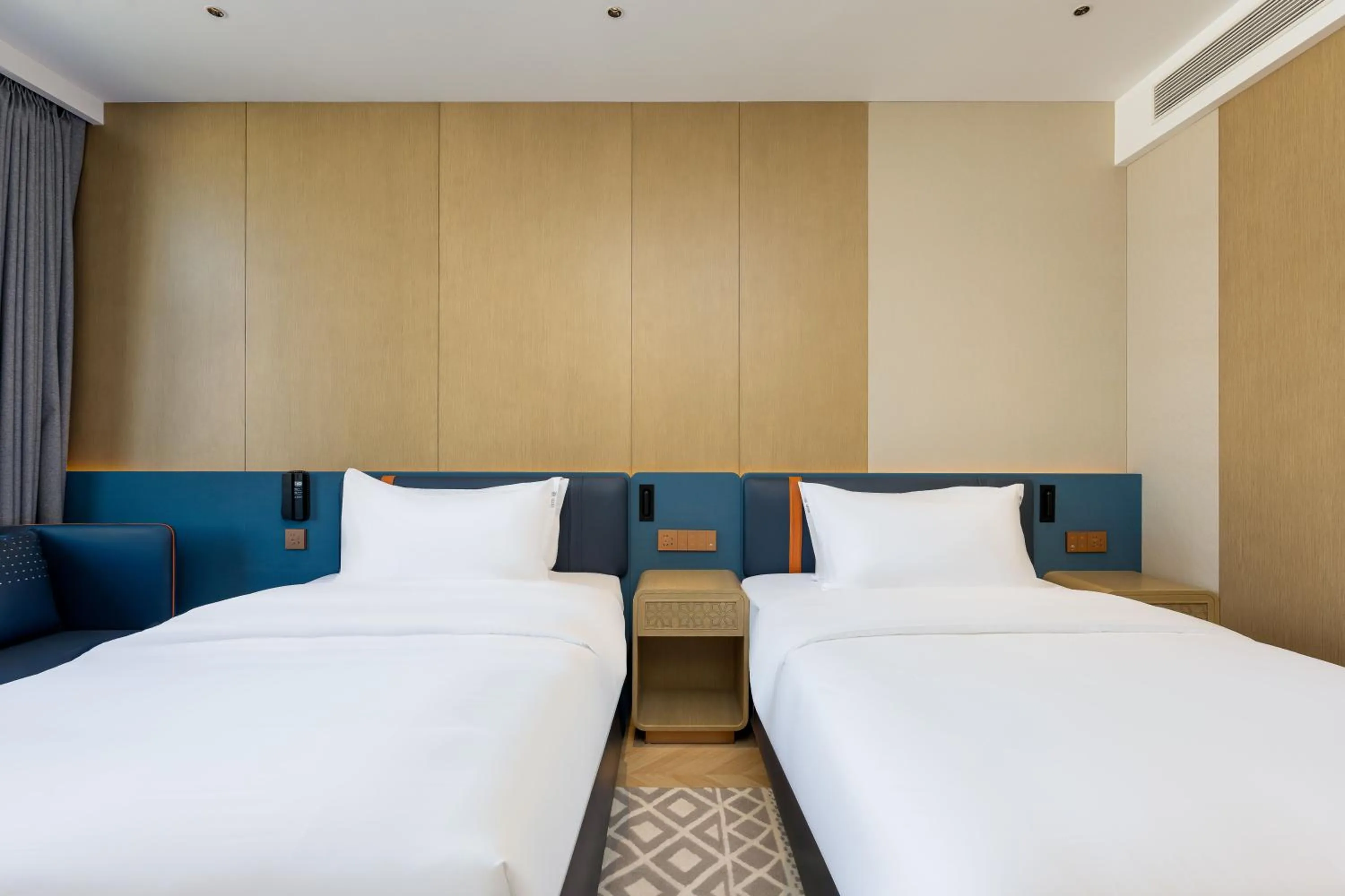 Standard Double Room with Two Double Beds in Holiday Inn Express Kashgar Downtown by IHG