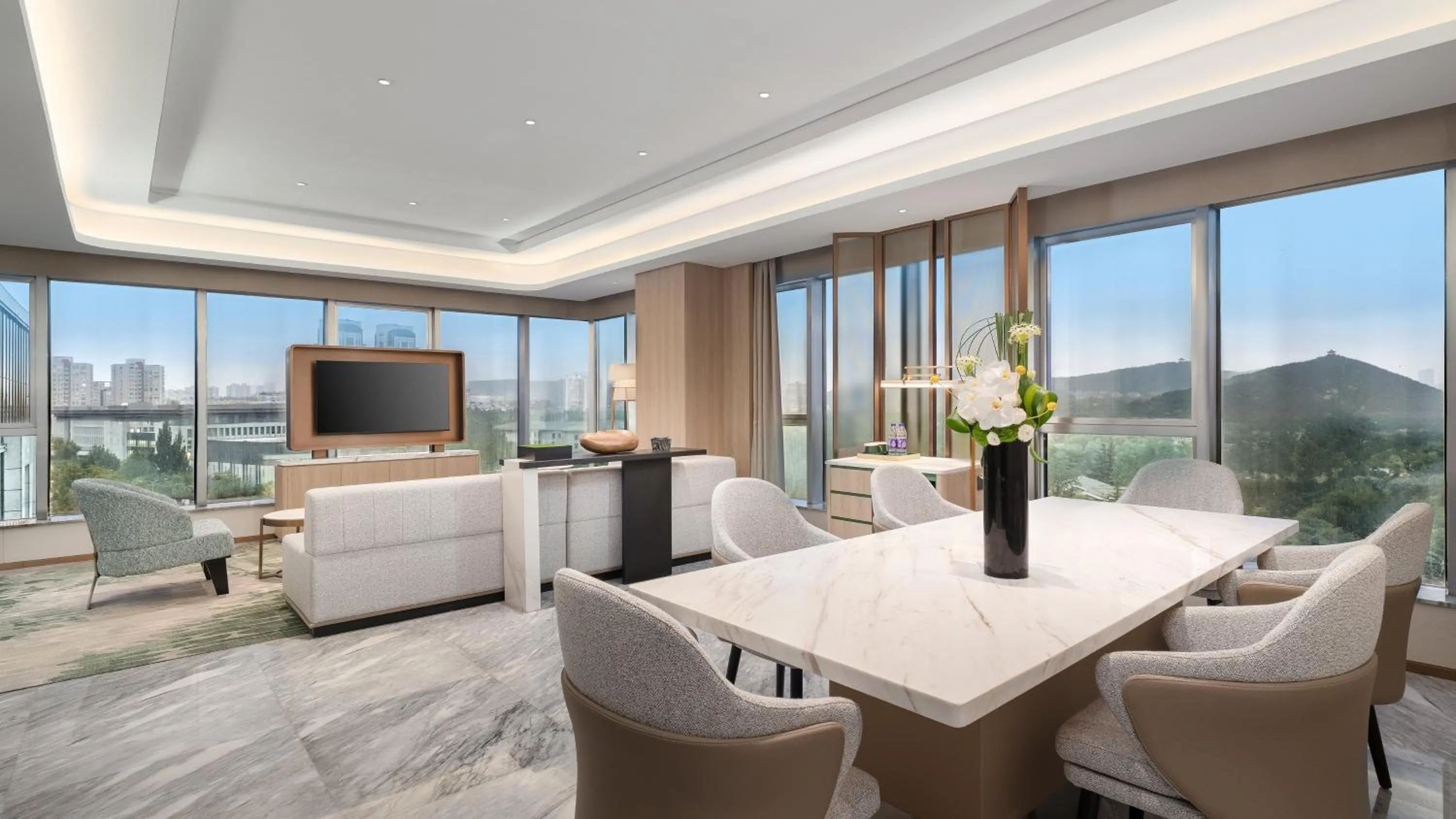 Photo of the whole room in Holiday Inn Jinan Thousand Buddha Mountain by IHG