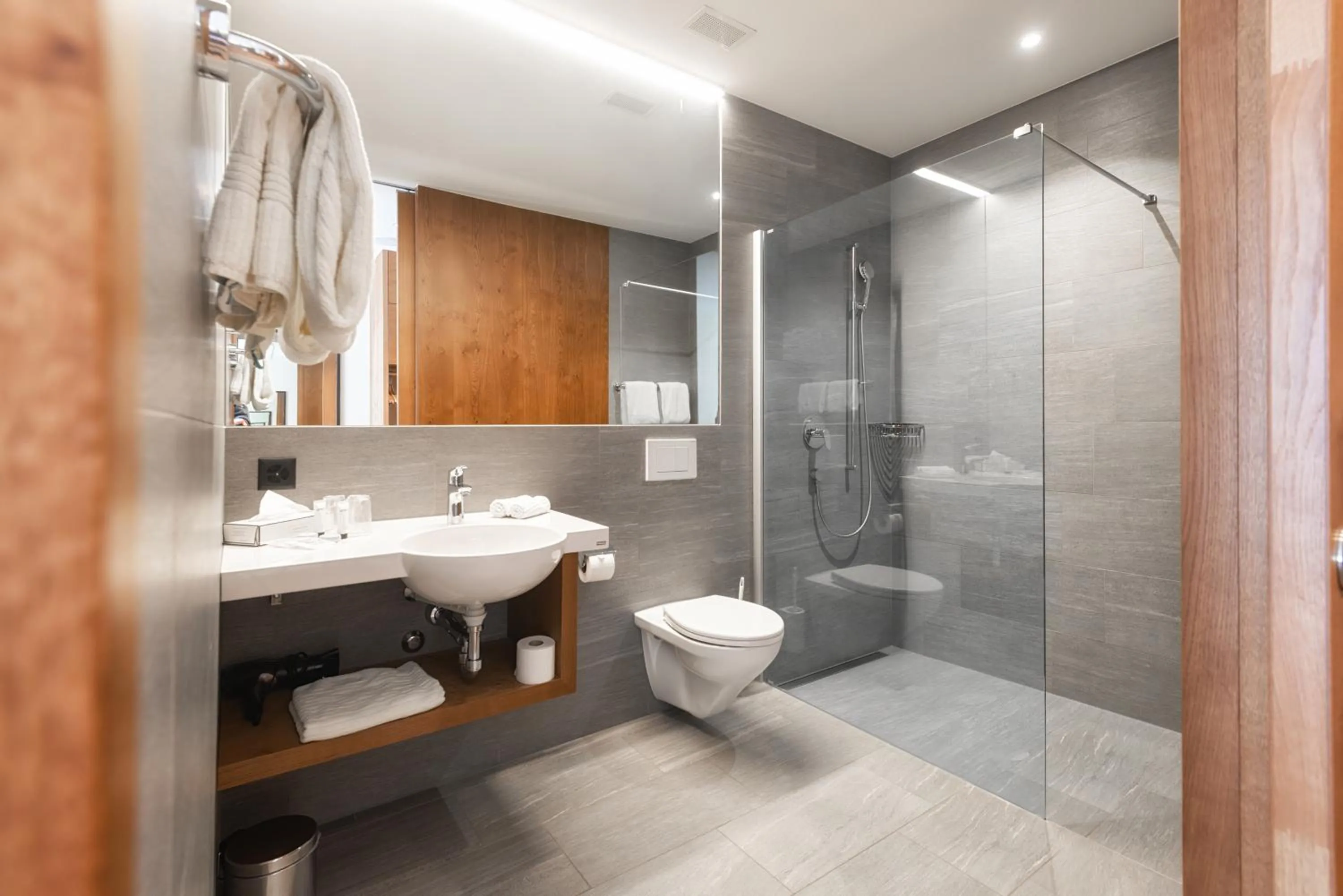 Bathroom in Hotel one66 (free parking garage)