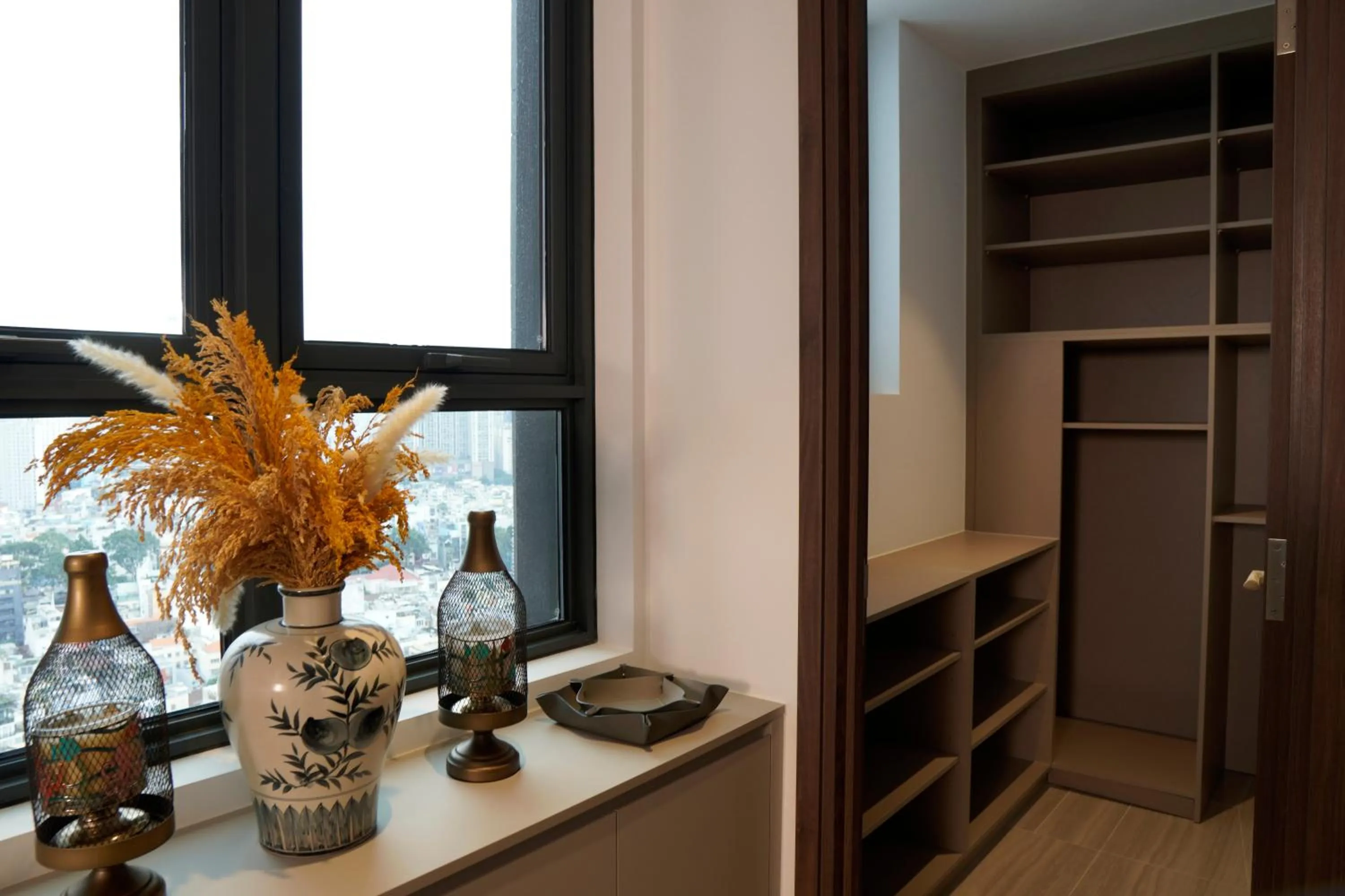 City view in Lancaster Legacy Hotel & Apartments