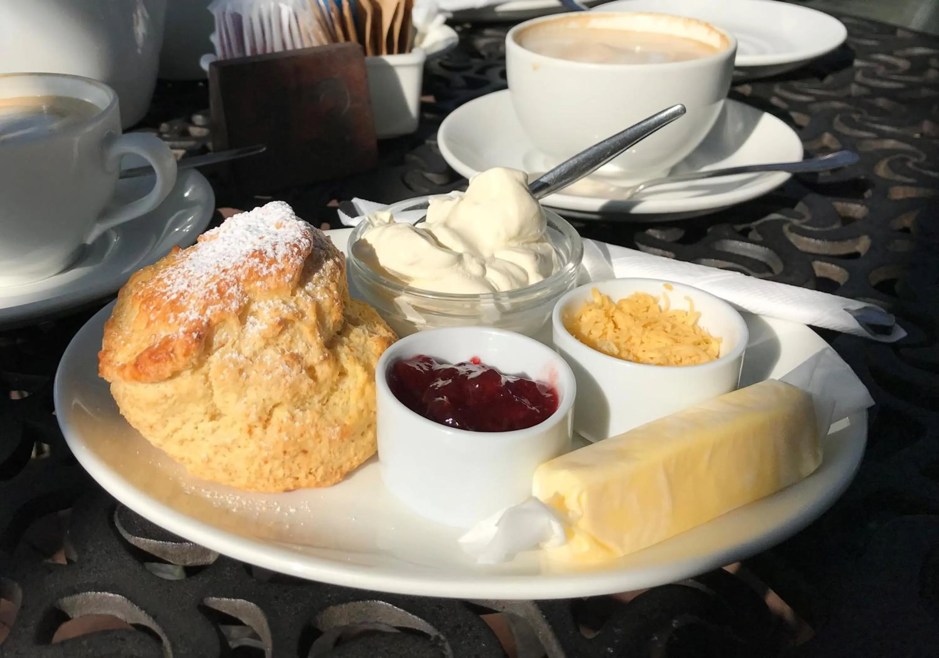 Food in Eight Bells Mountain Inn