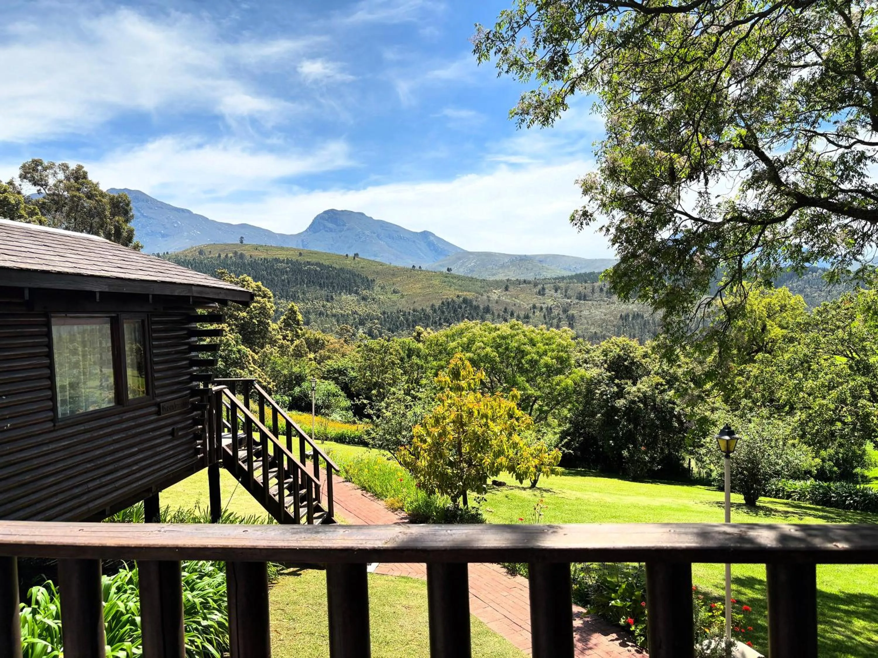 Natural landscape in Eight Bells Mountain Inn