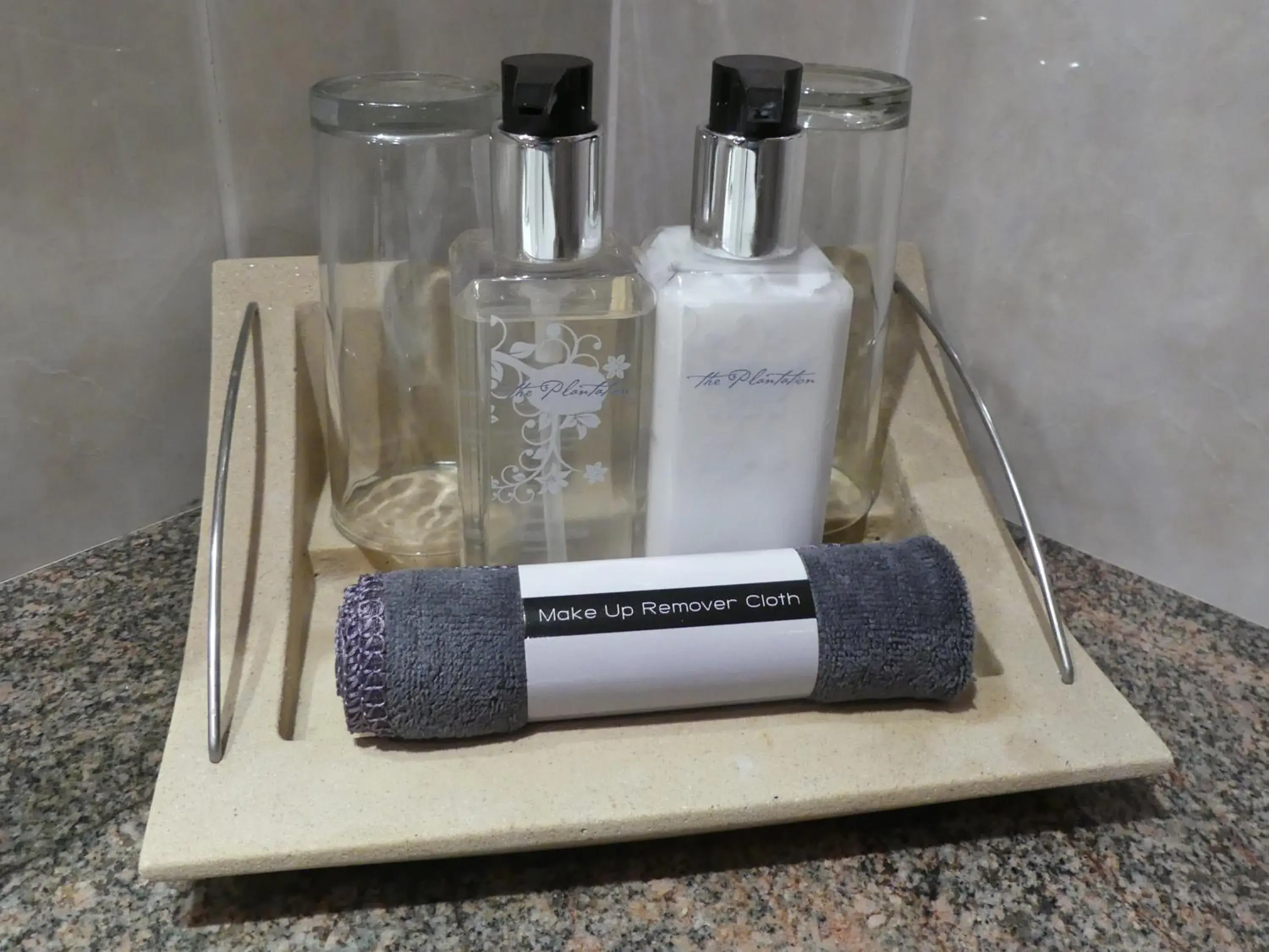 Deluxe Twin Room in 39 on Church Deluxe Twin Room in 39 on Church