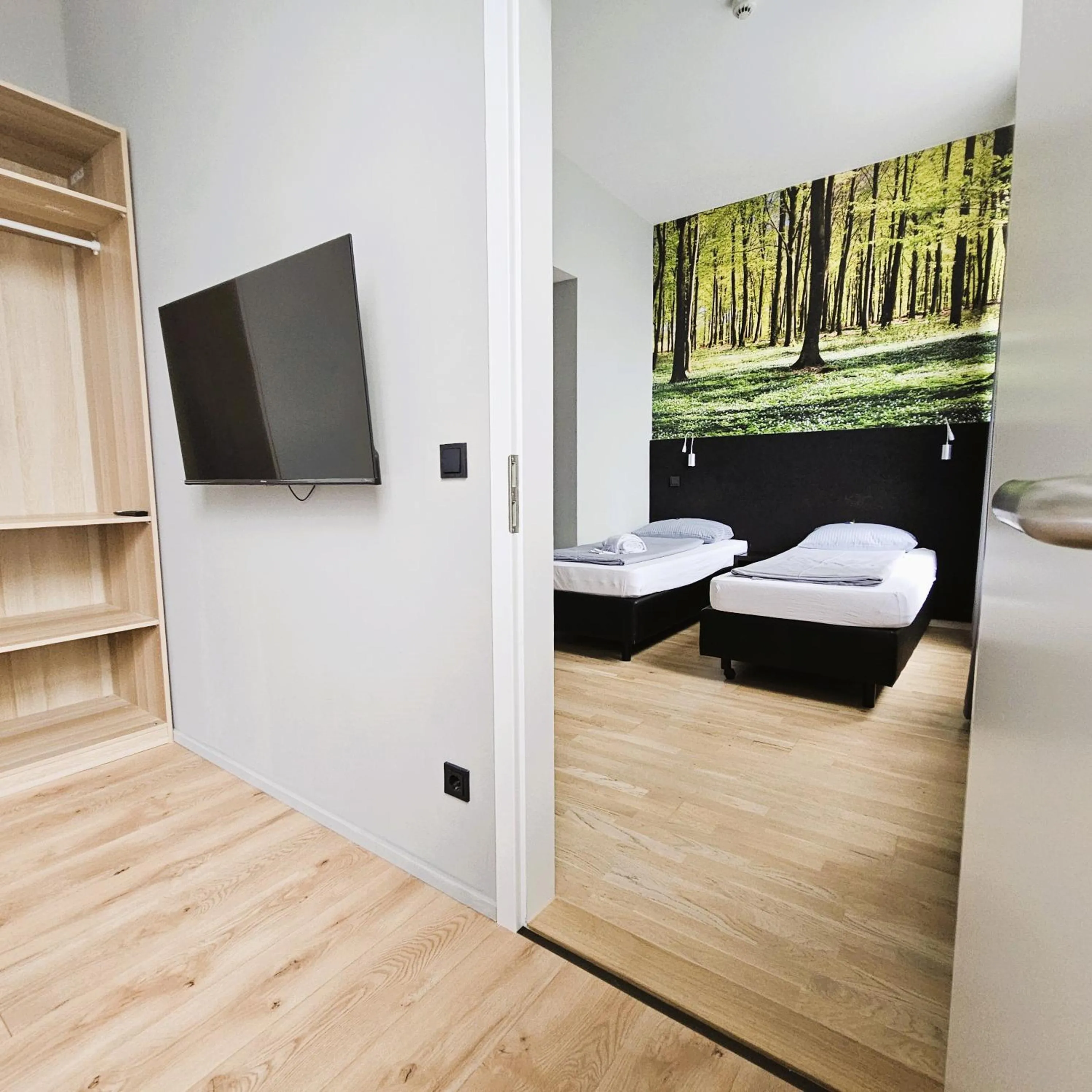 Photo of the whole room, Bed in ARRIVEL Hotel Kirchheim - bisher Novitel