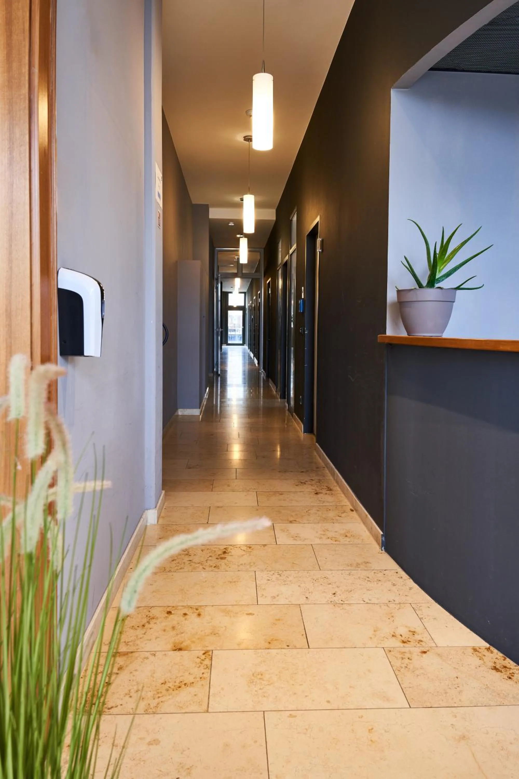 Lobby or reception in ARRIVEL Hotel Kirchheim - bisher Novitel