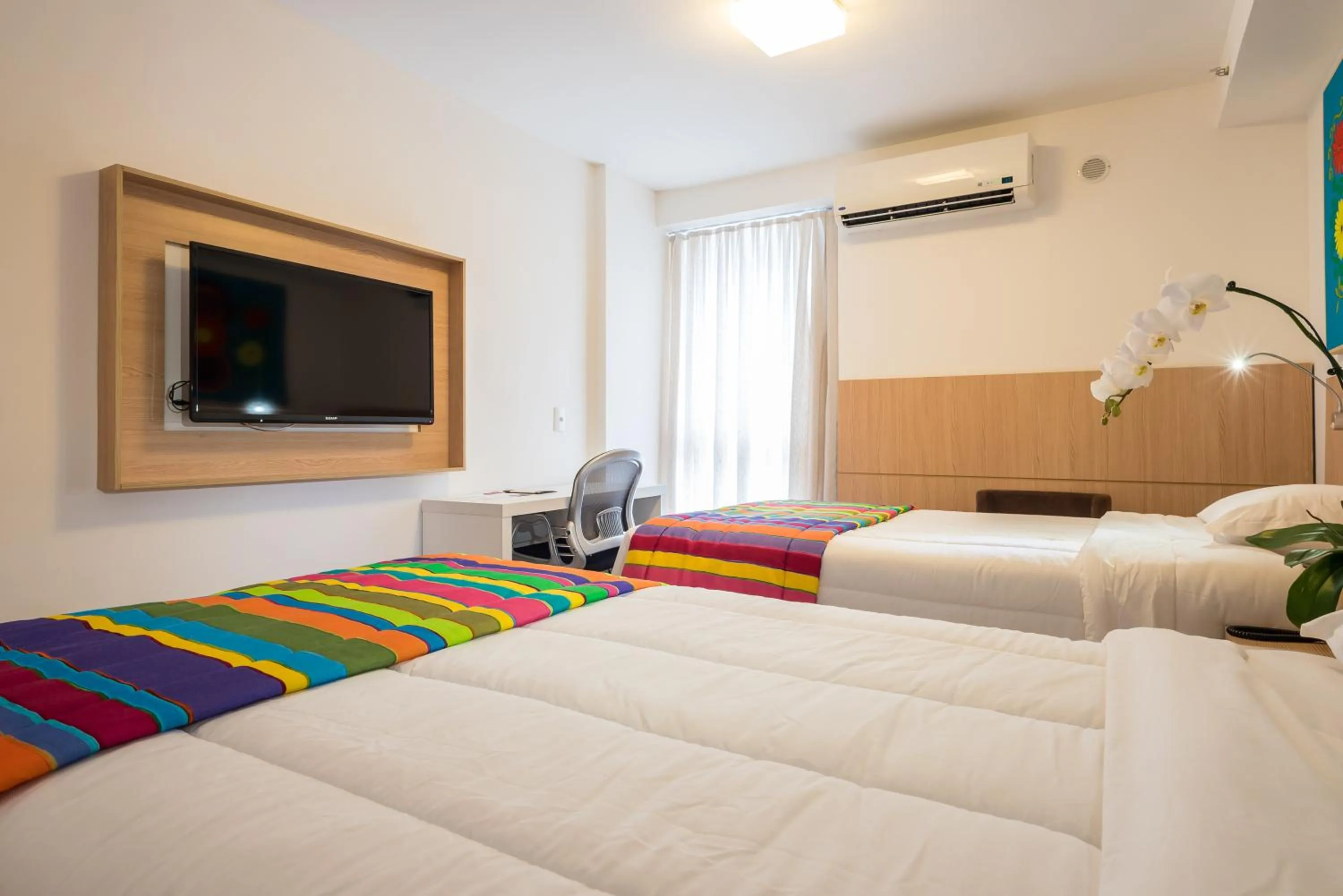 Day, Bed in Royalty Rio Hotel