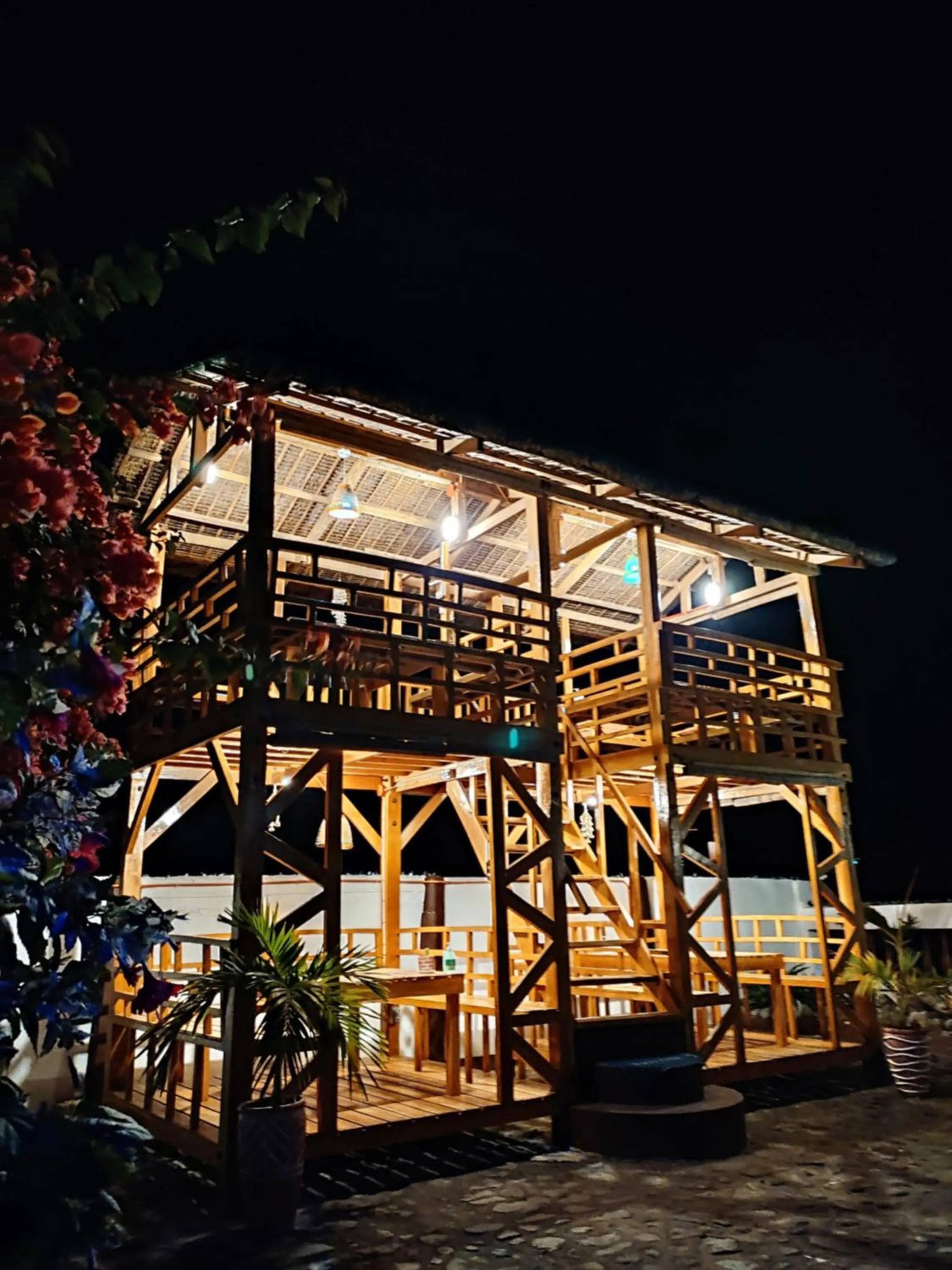 Property building in Olana Bed and Breakfast