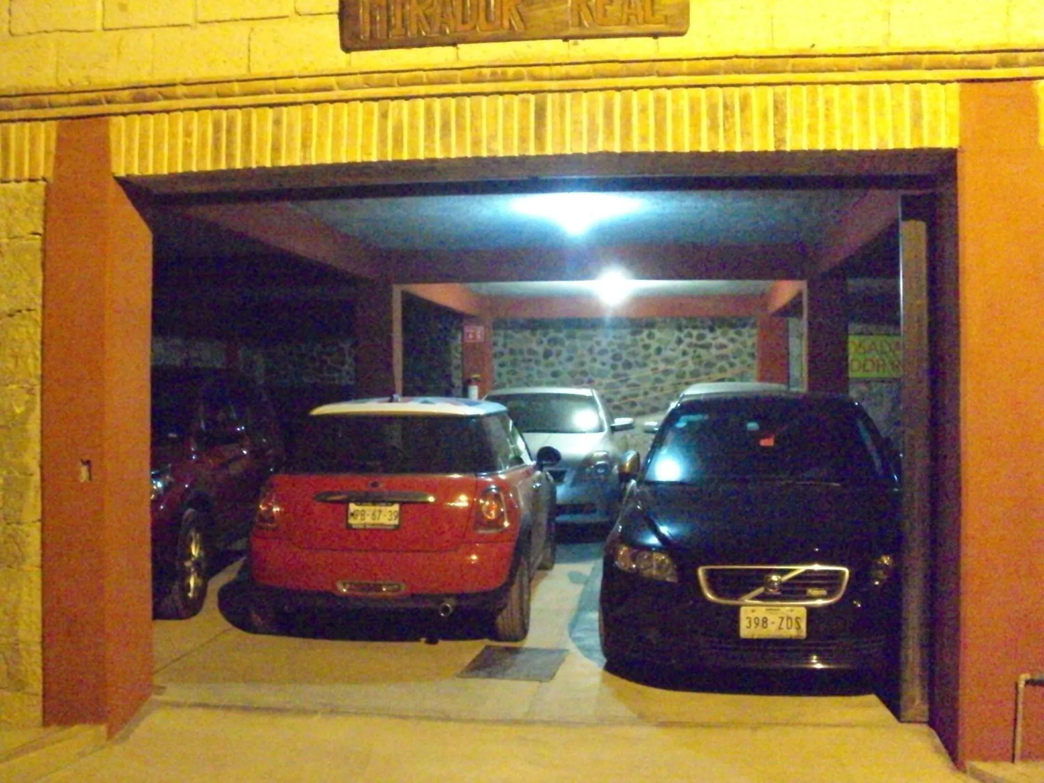 Facade/entrance in Hotel Mirador Real