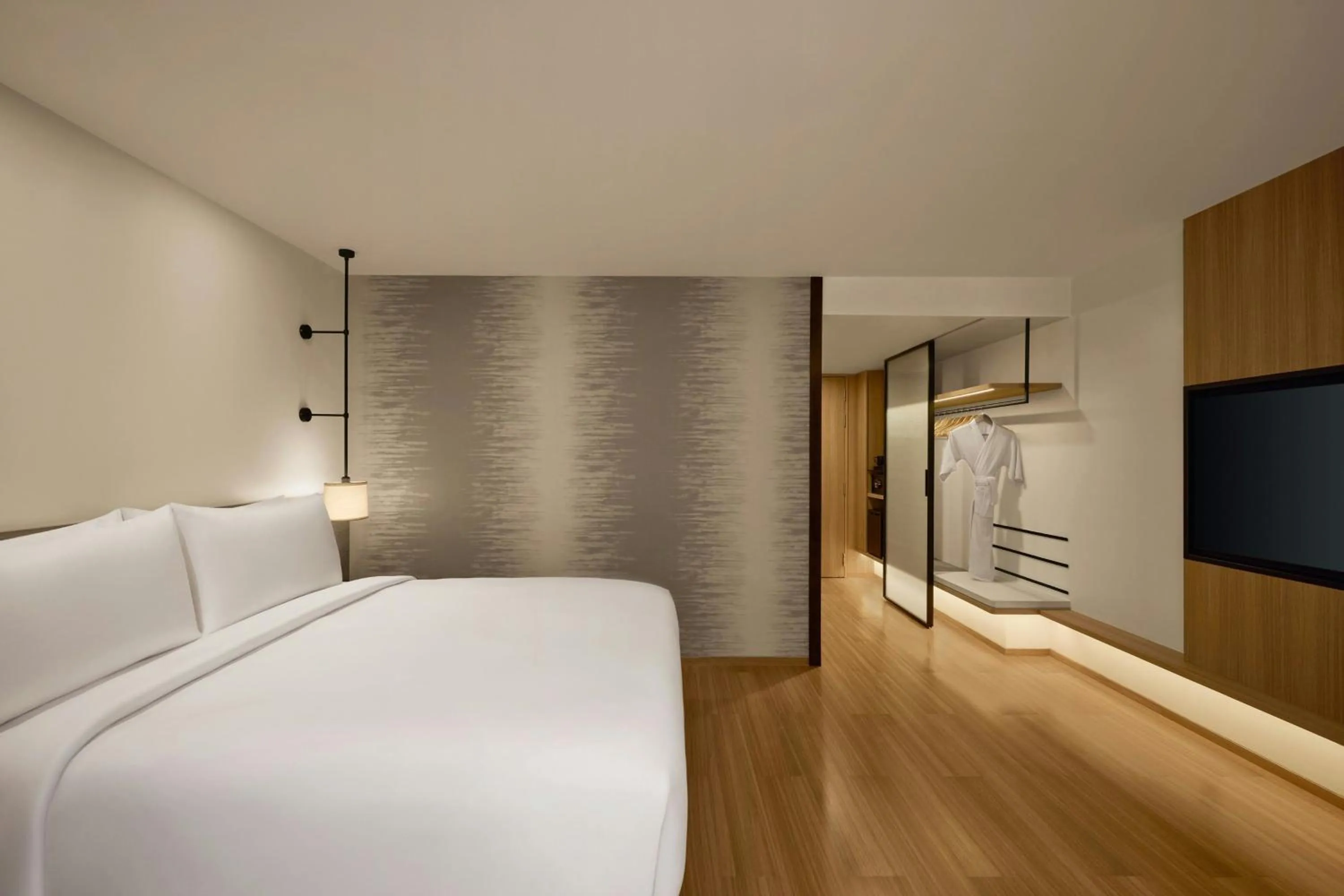 Photo of the whole room, Bed in Fairfield by Marriott Mumbai Andheri West