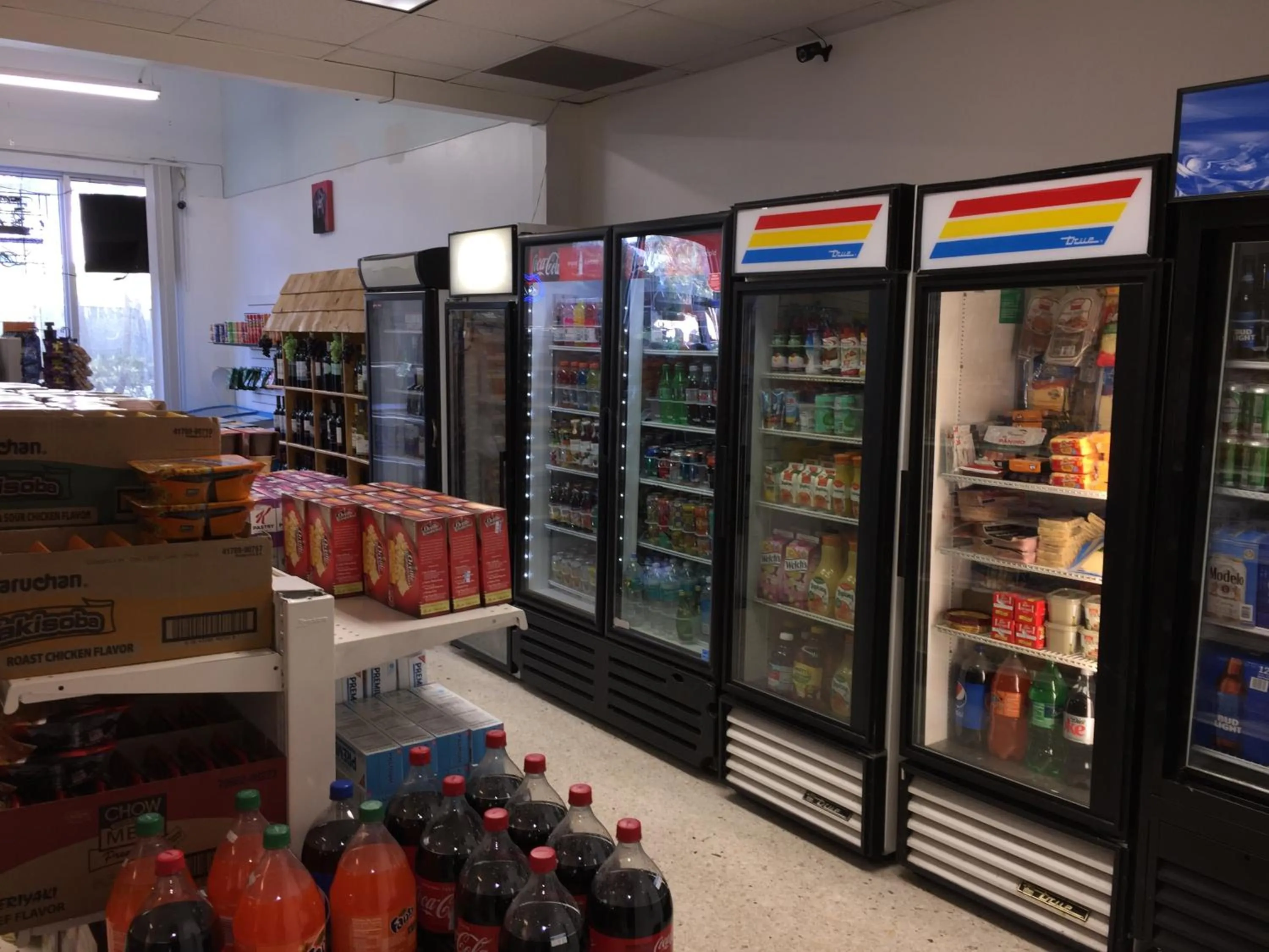 Shopping Area in Ocean Reserve STR-01045