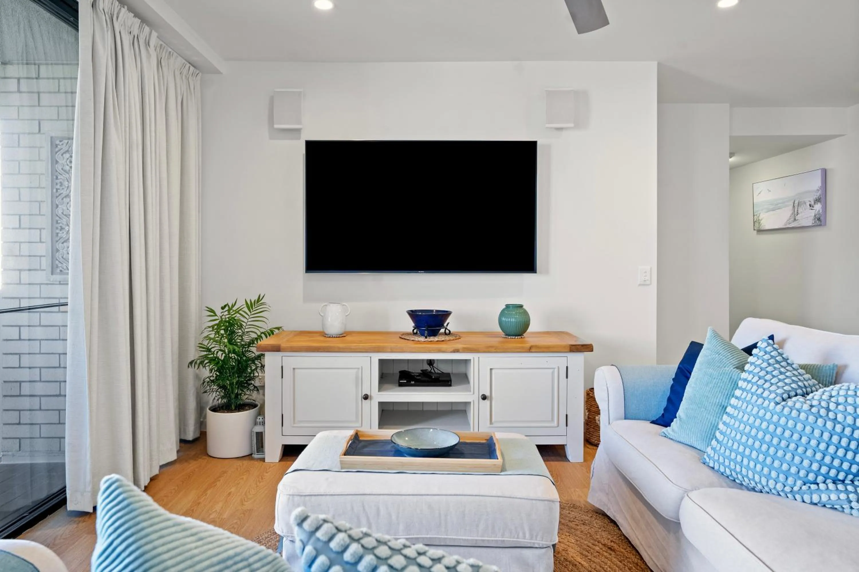 Seating area in Burgess @ Kings Beach Apartments