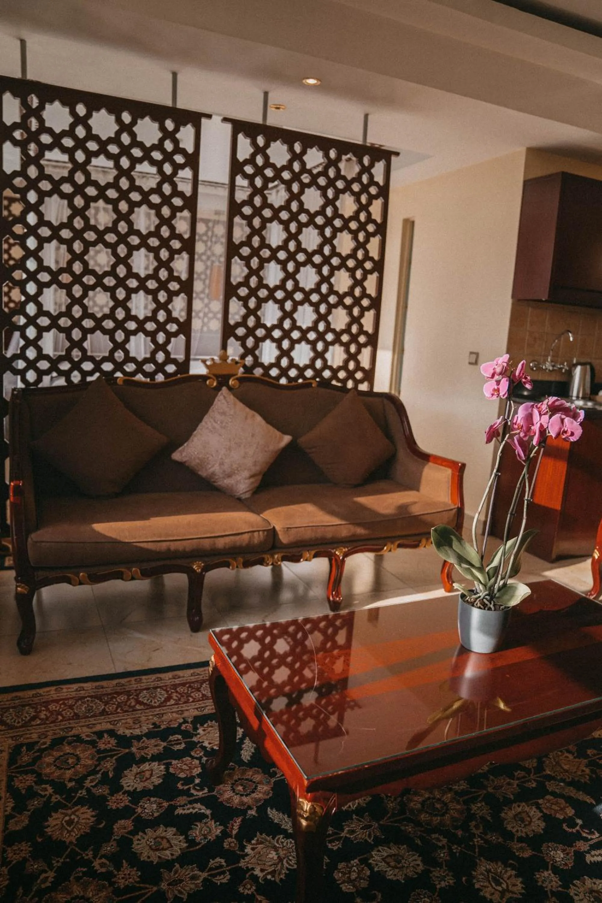 VIP in Saab Royale Hotel