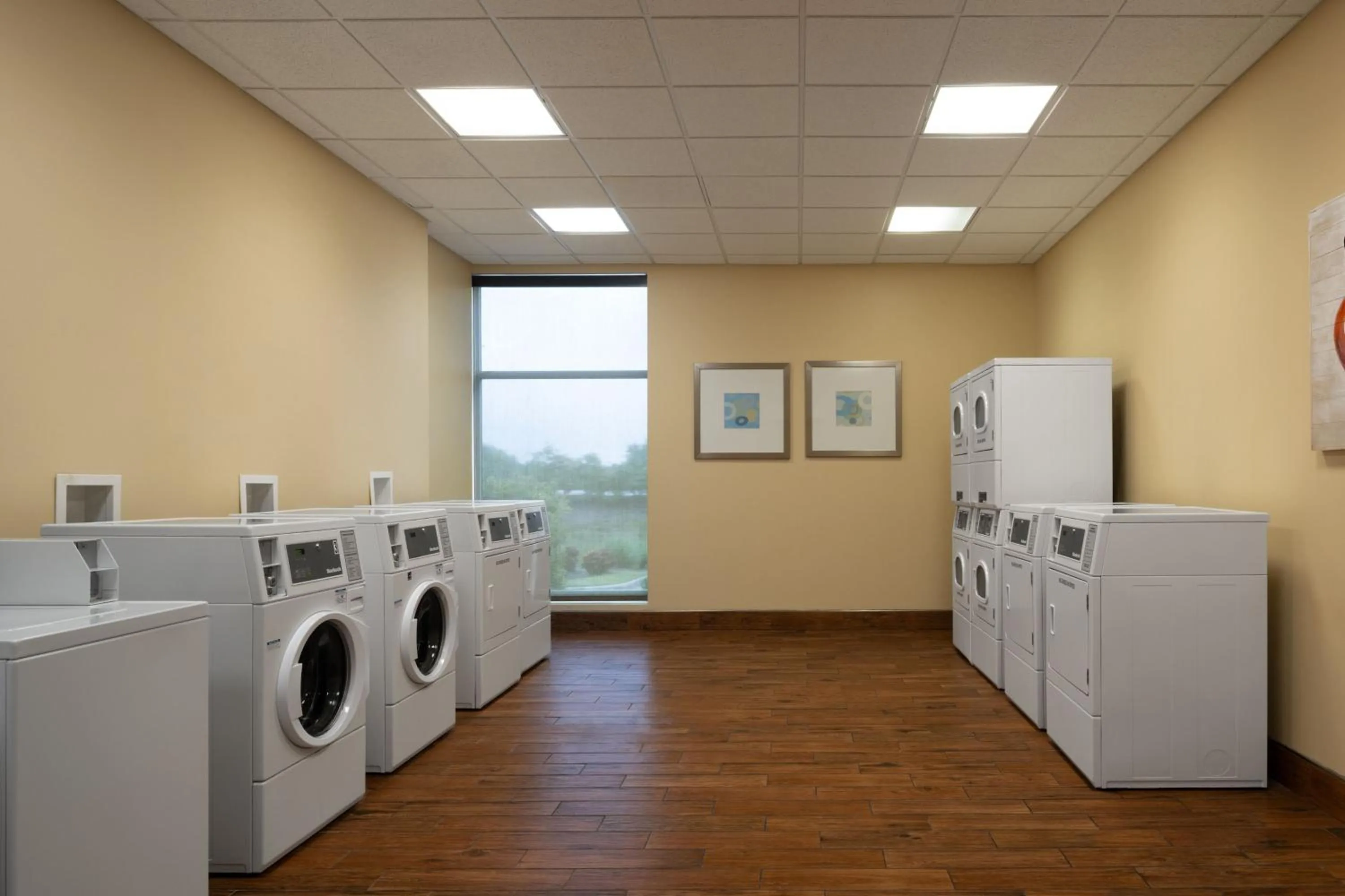 Other in SpringHill Suites by Marriott Orlando at FLAMINGO CROSSINGS Town Center-Western Entrance